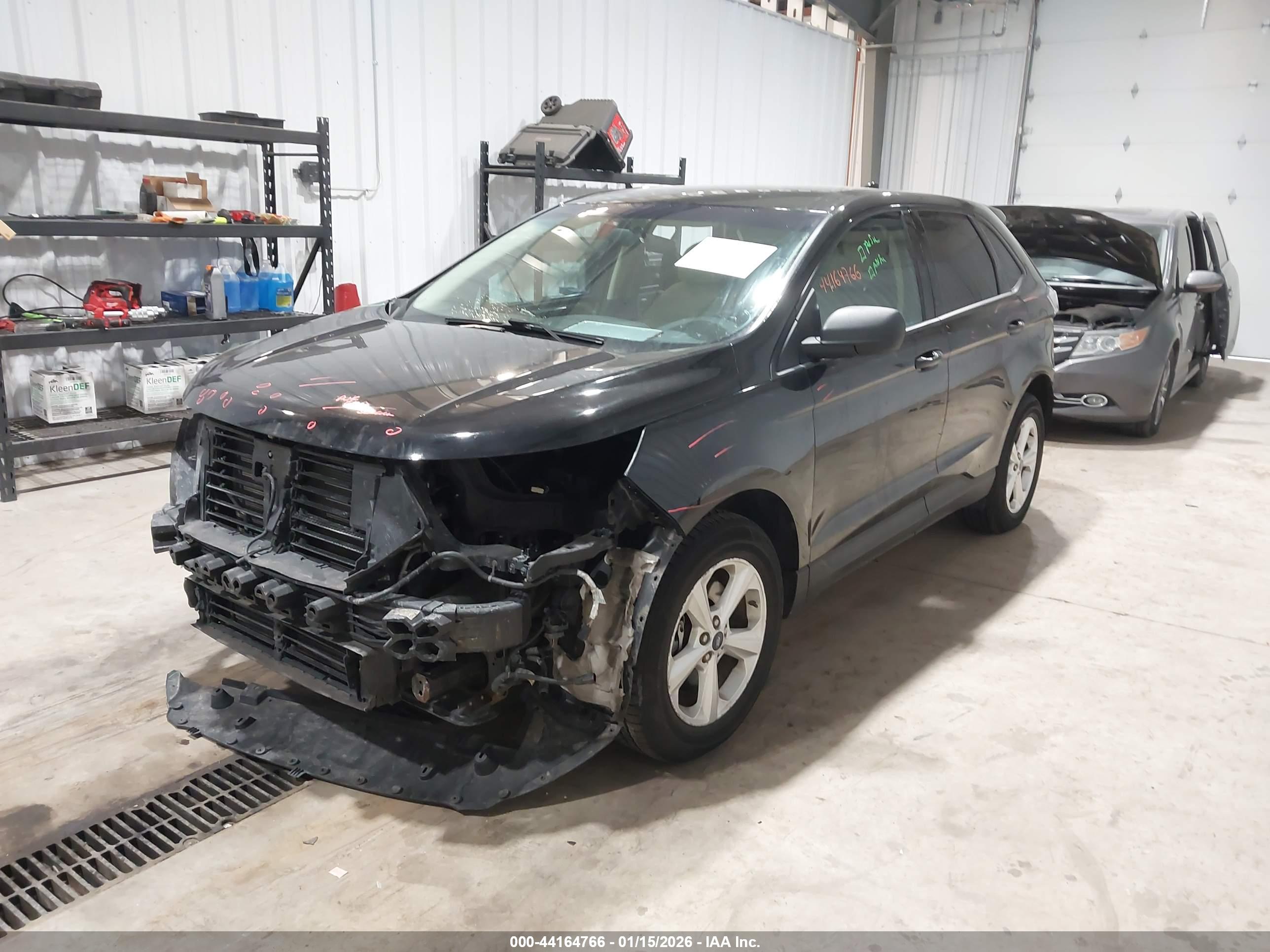 FORD EDGE image 2