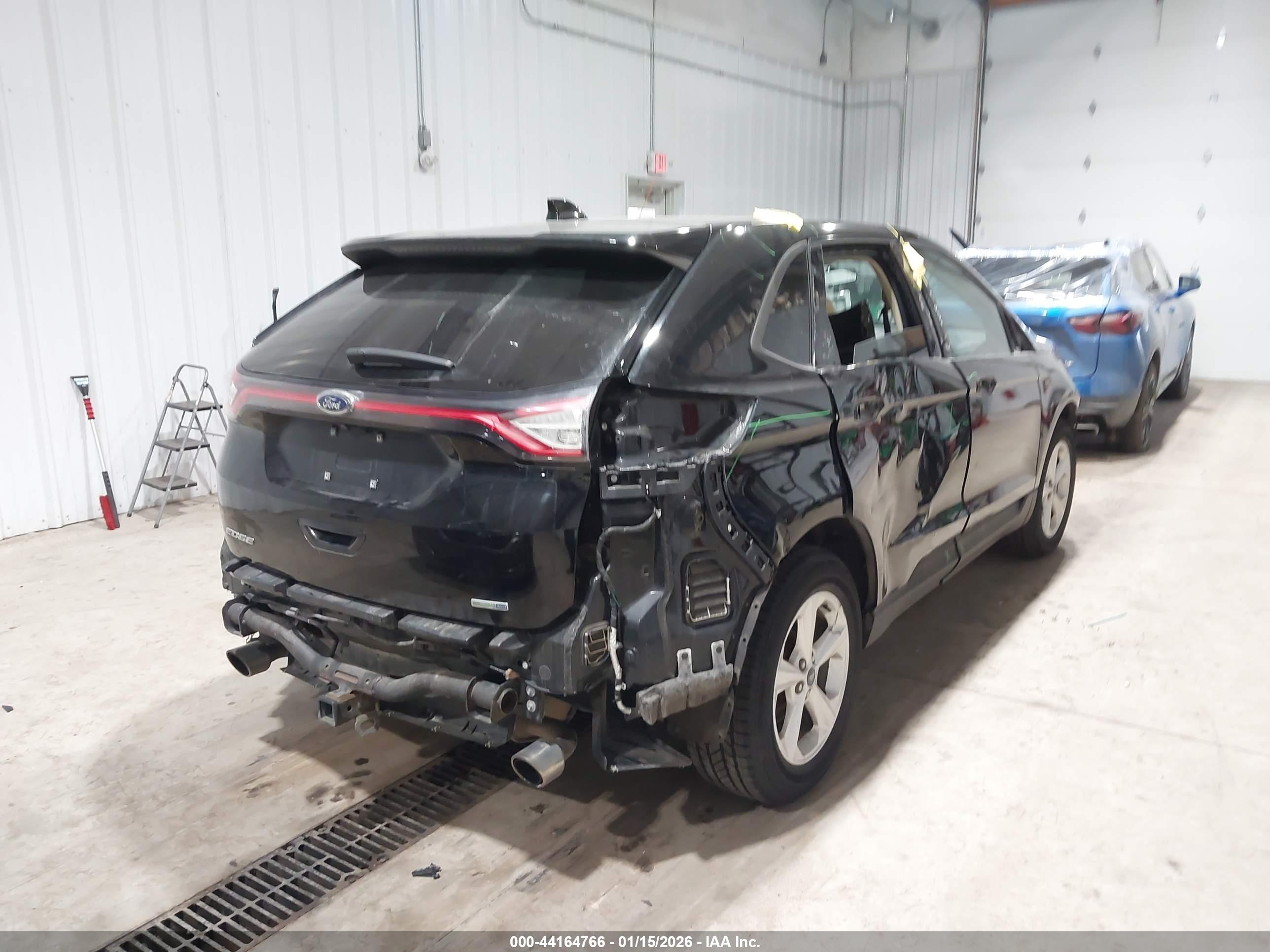 FORD EDGE image 4