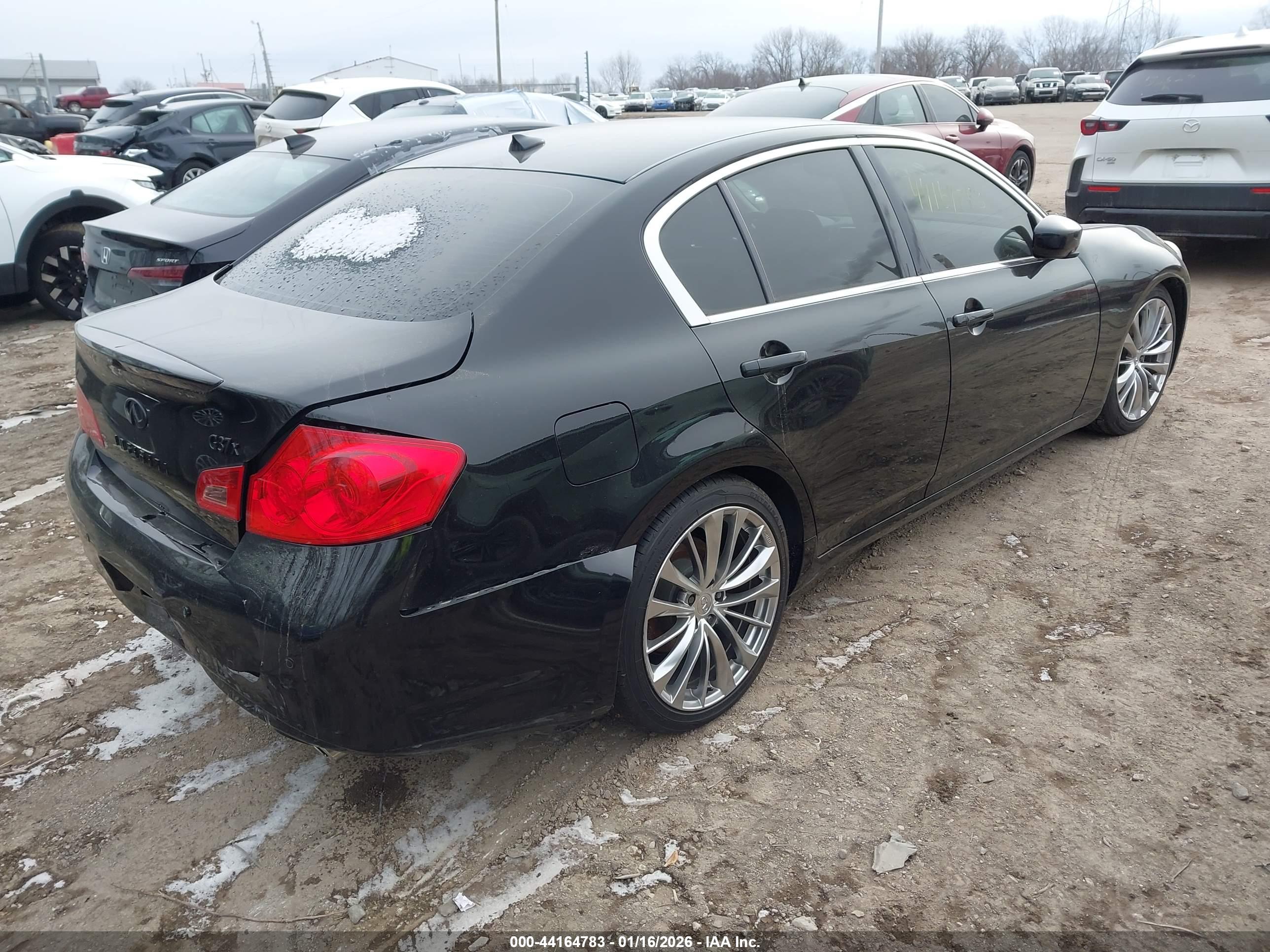 INFINITI G37X image 4