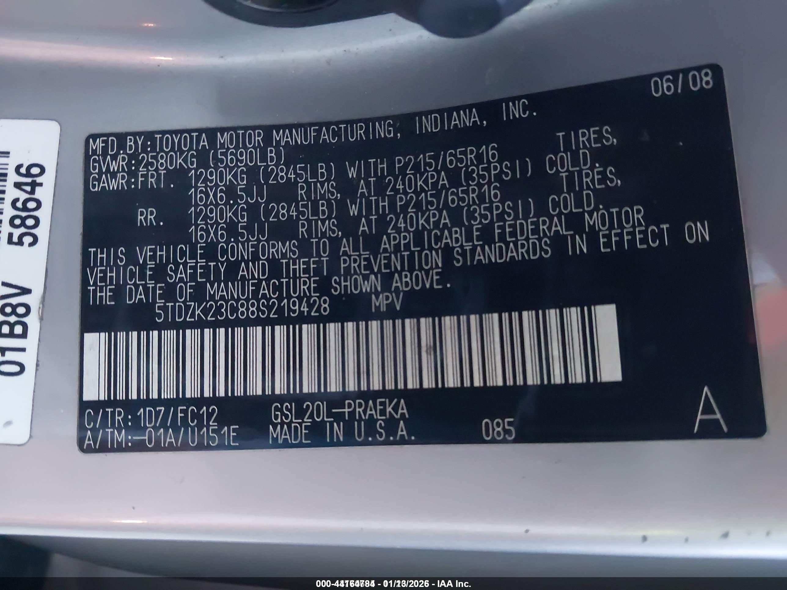 TOYOTA SIENNA image 9