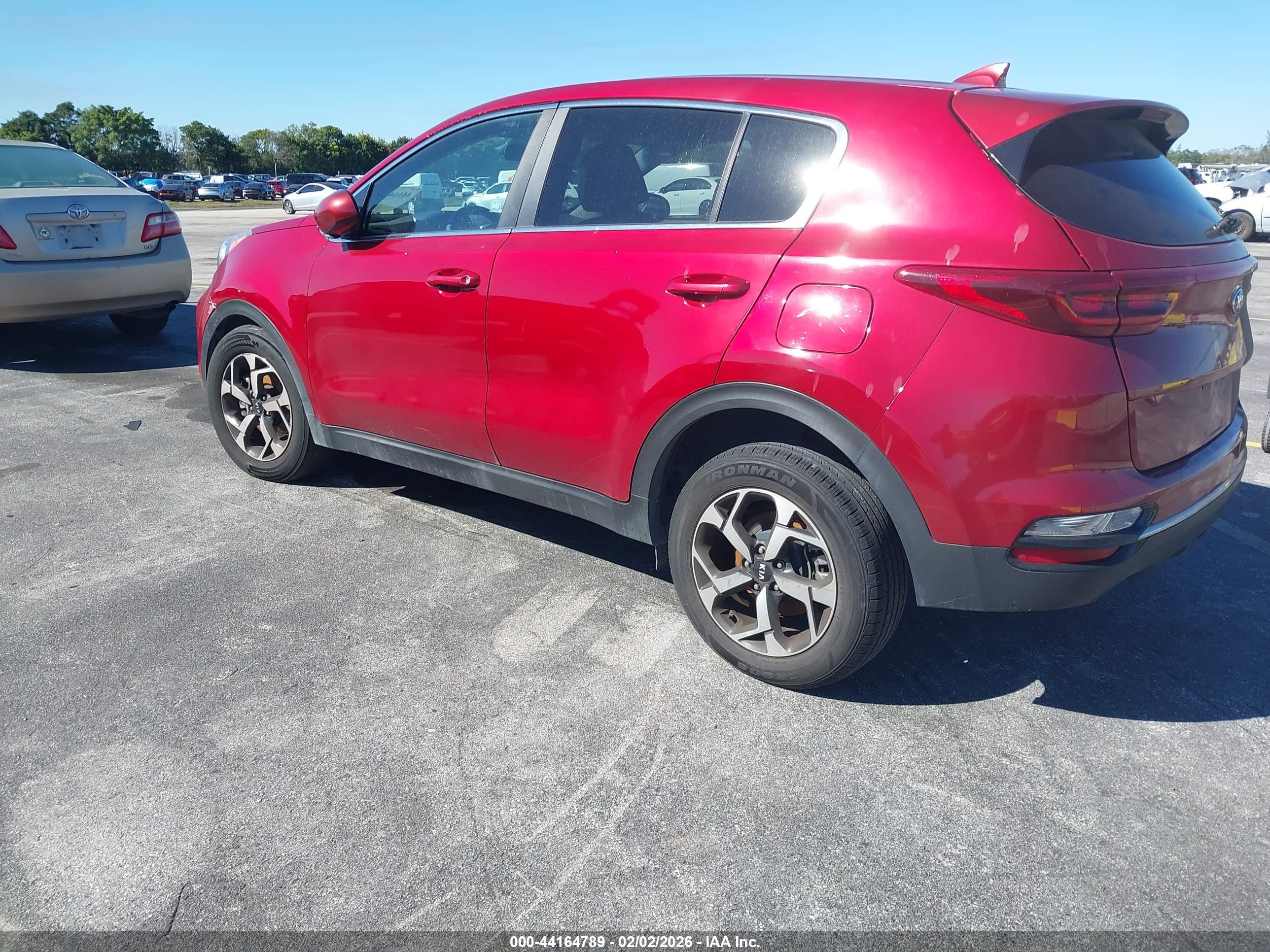KIA SPORTAGE image 3