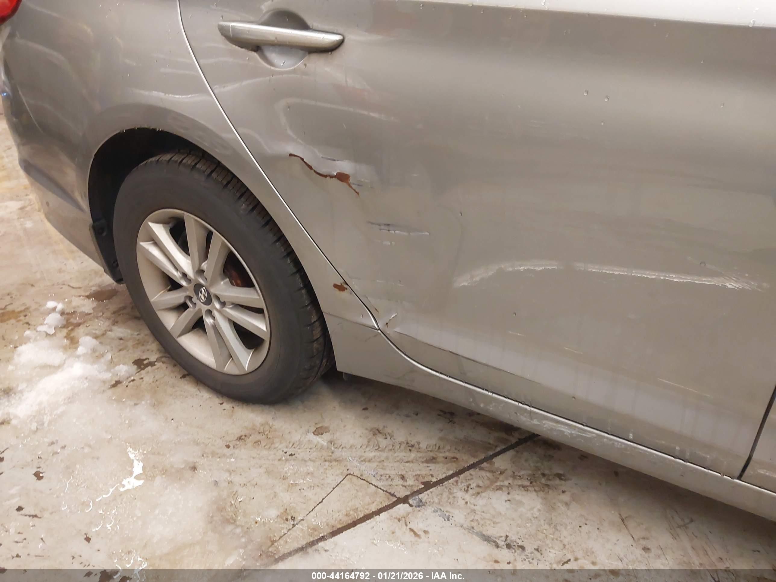 HYUNDAI SONATA image 6