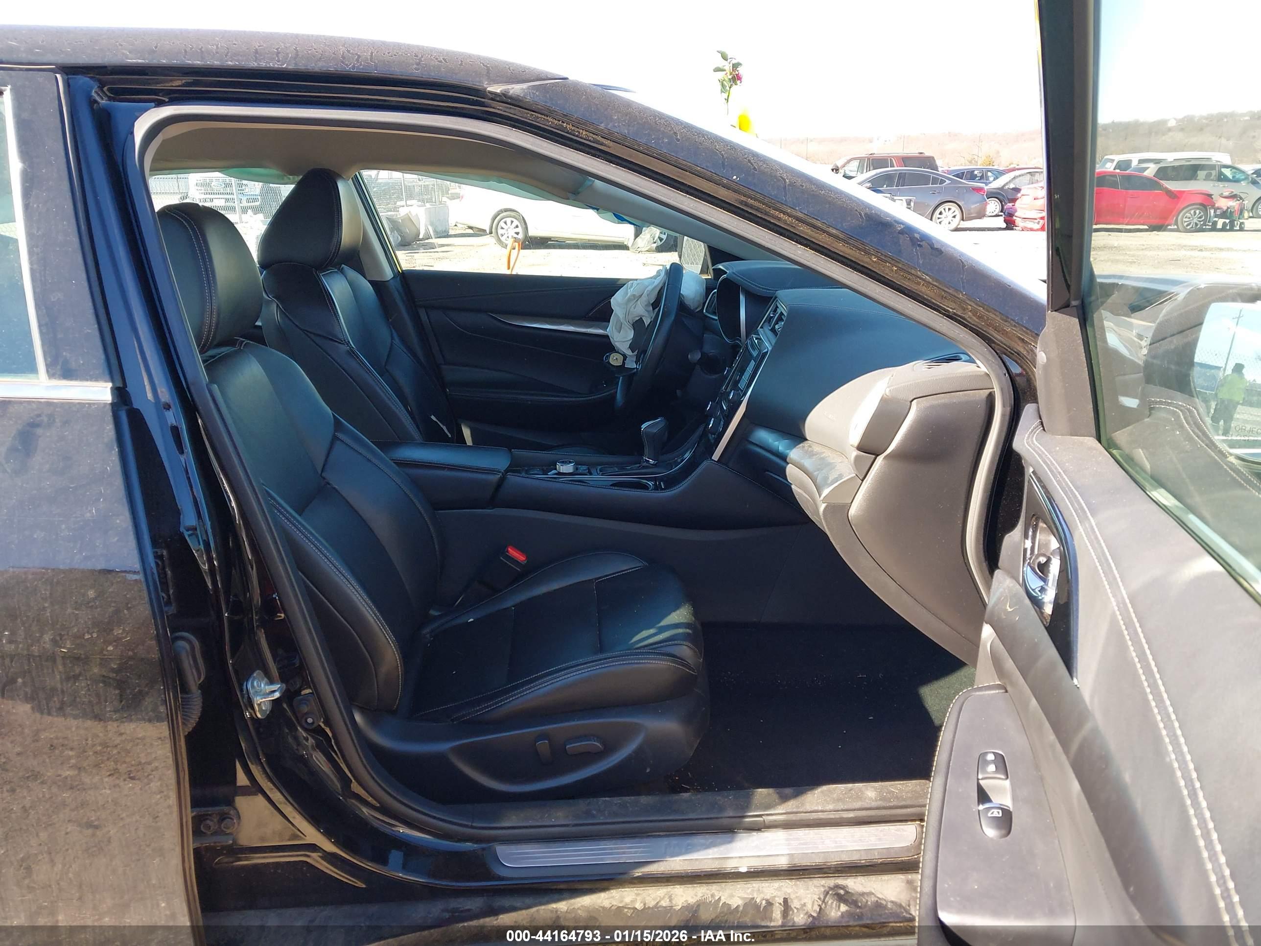 NISSAN MAXIMA image 5