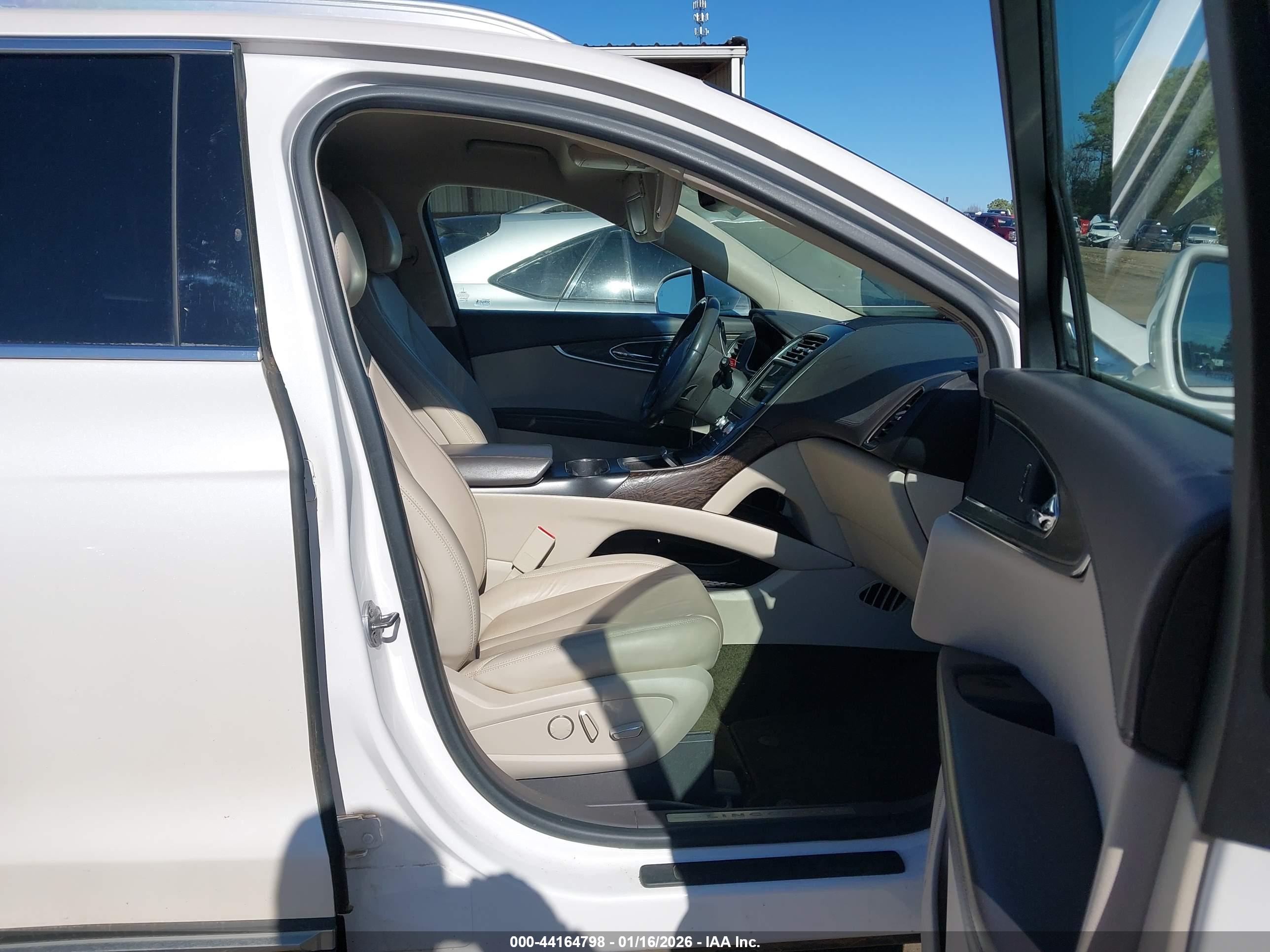 LINCOLN MKX image 5