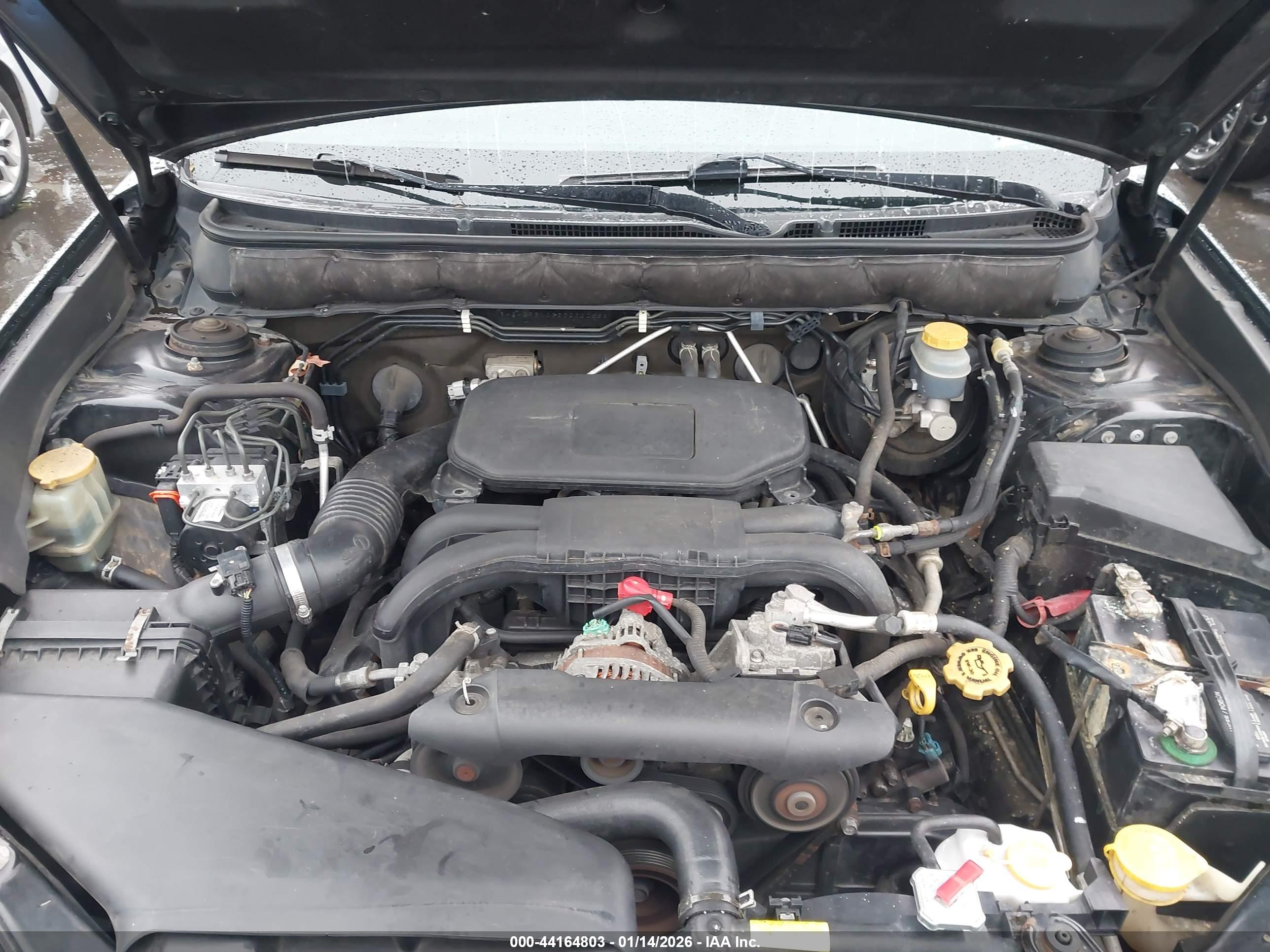 SUBARU OUTBACK image 10