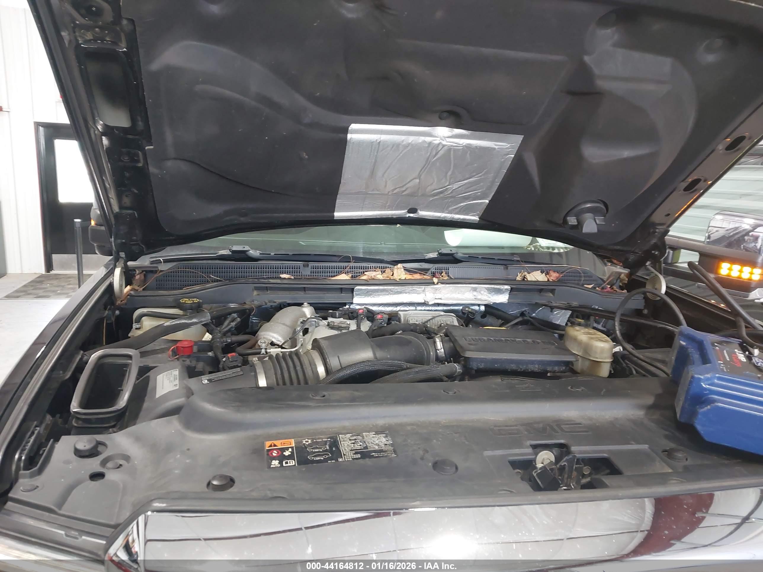 GMC SIERRA image 10