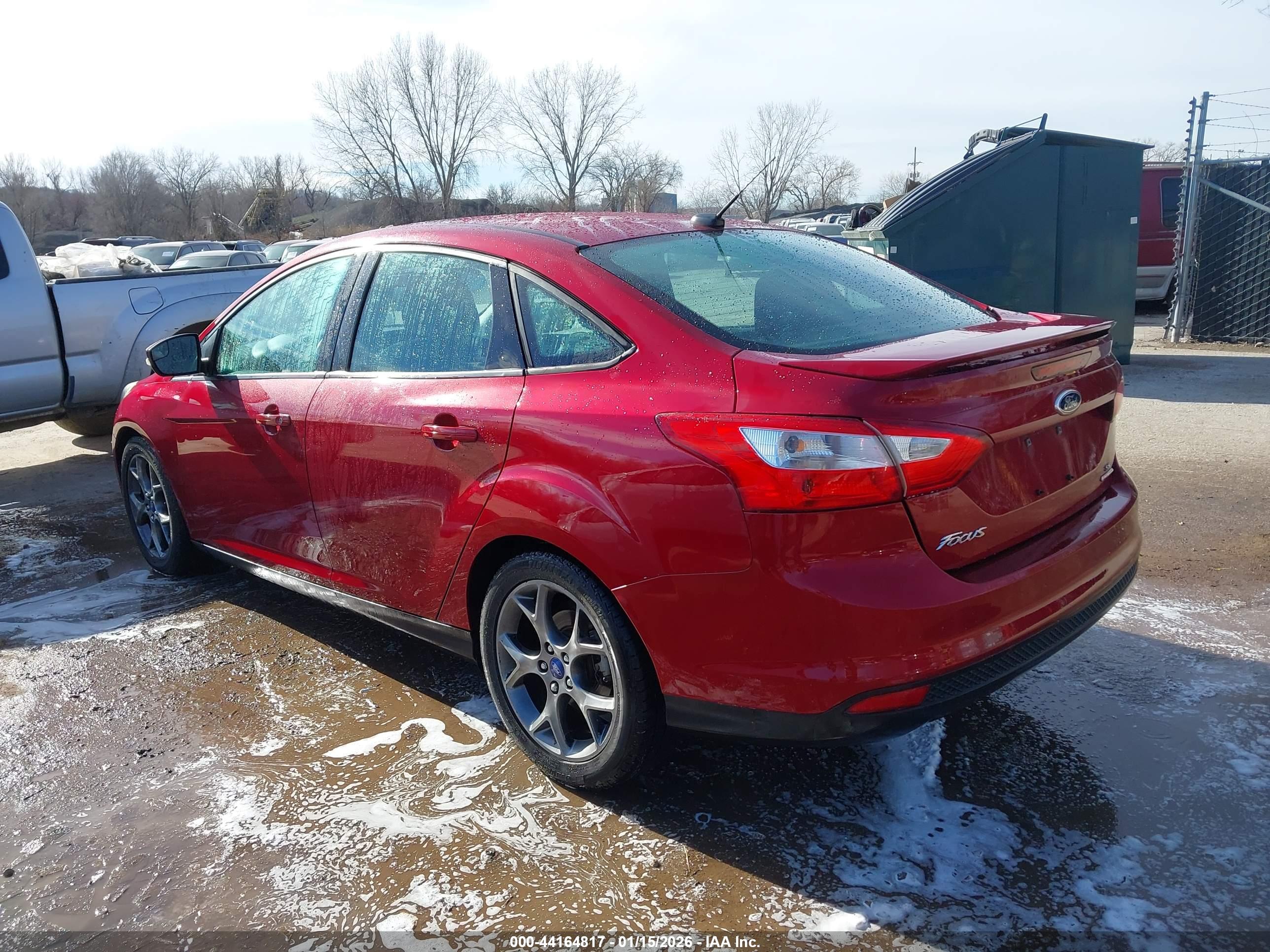 FORD FOCUS image 3