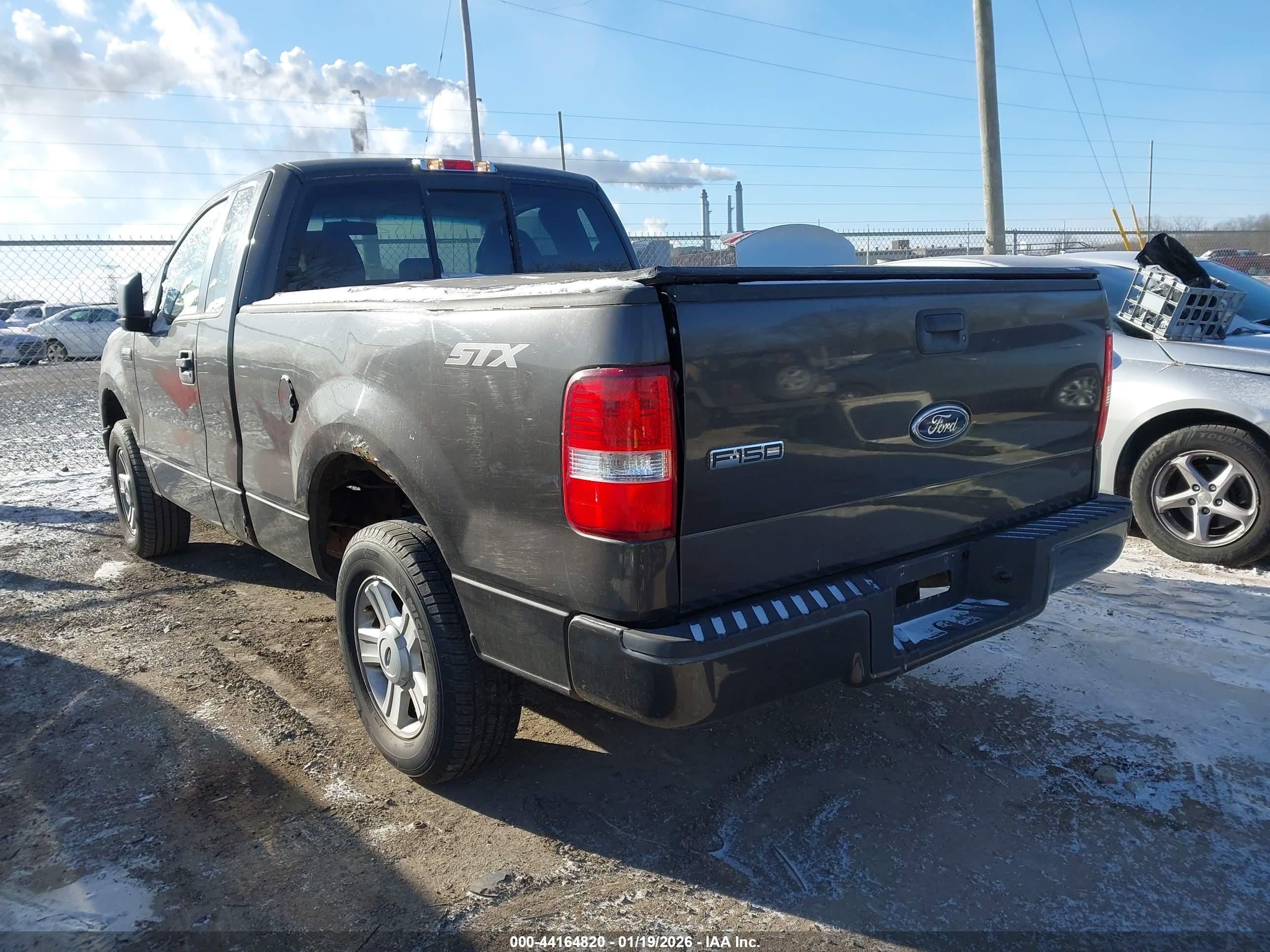 FORD F-150 image 3