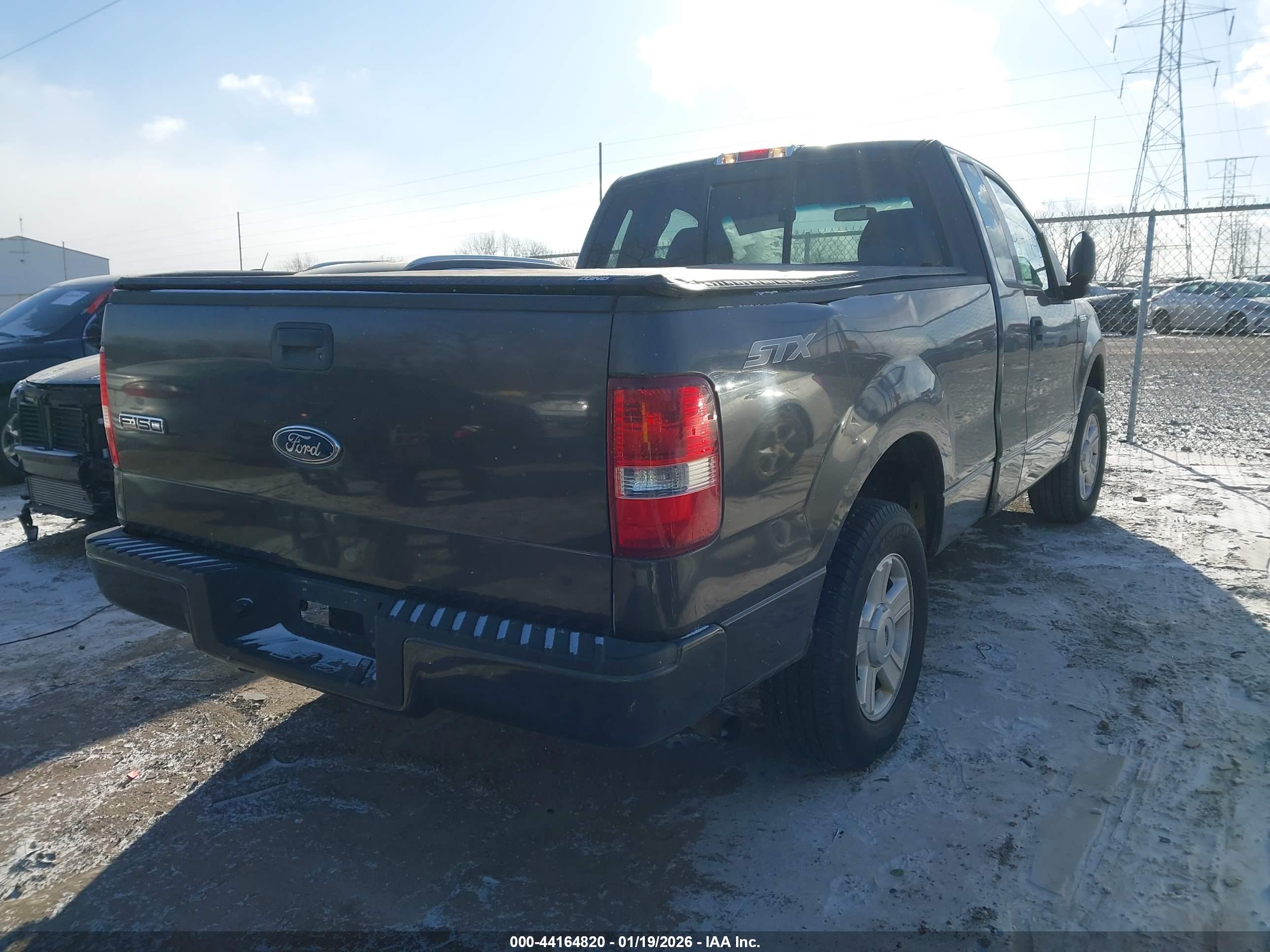 FORD F-150 image 4