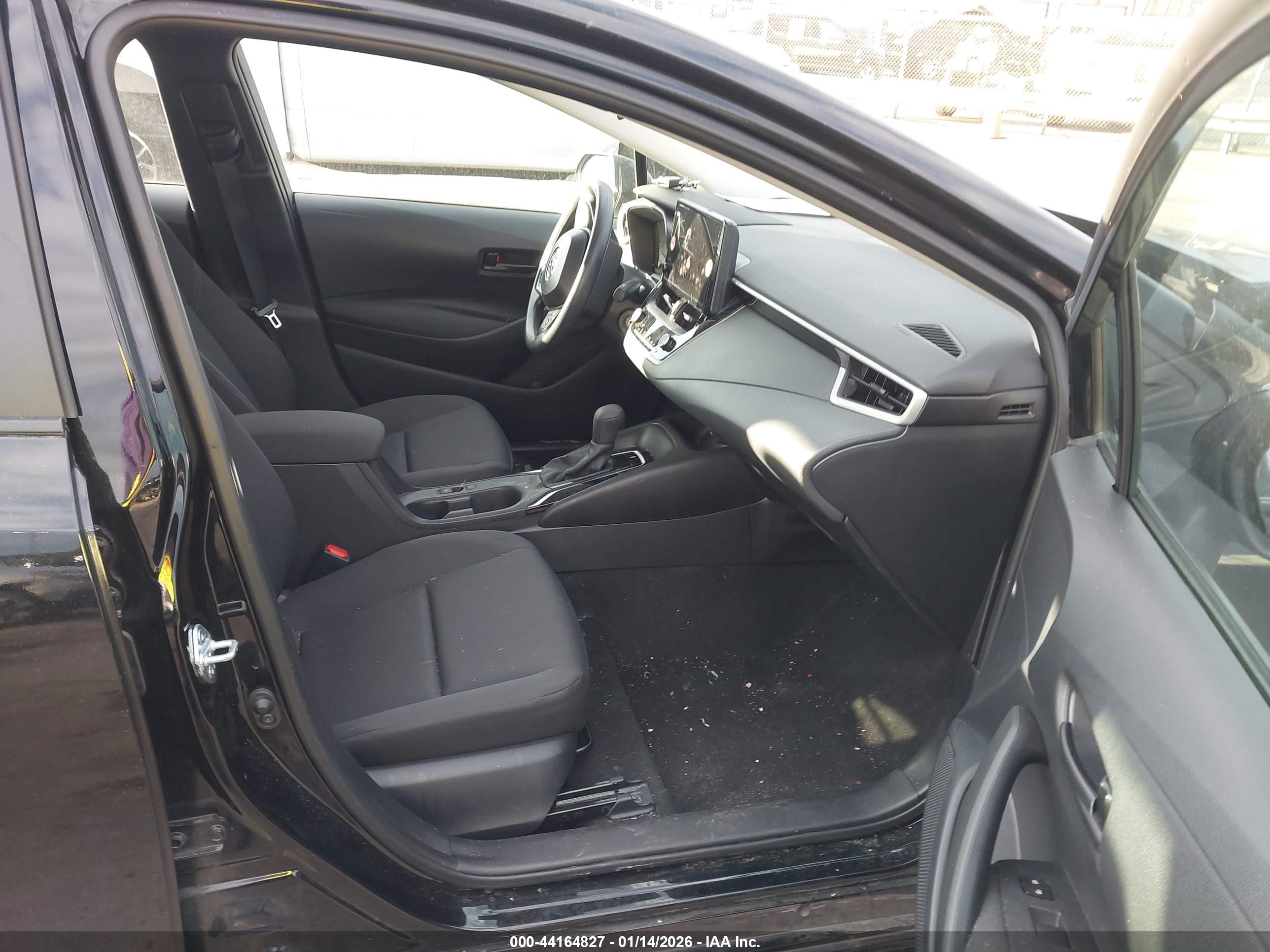 TOYOTA COROLLA image 5