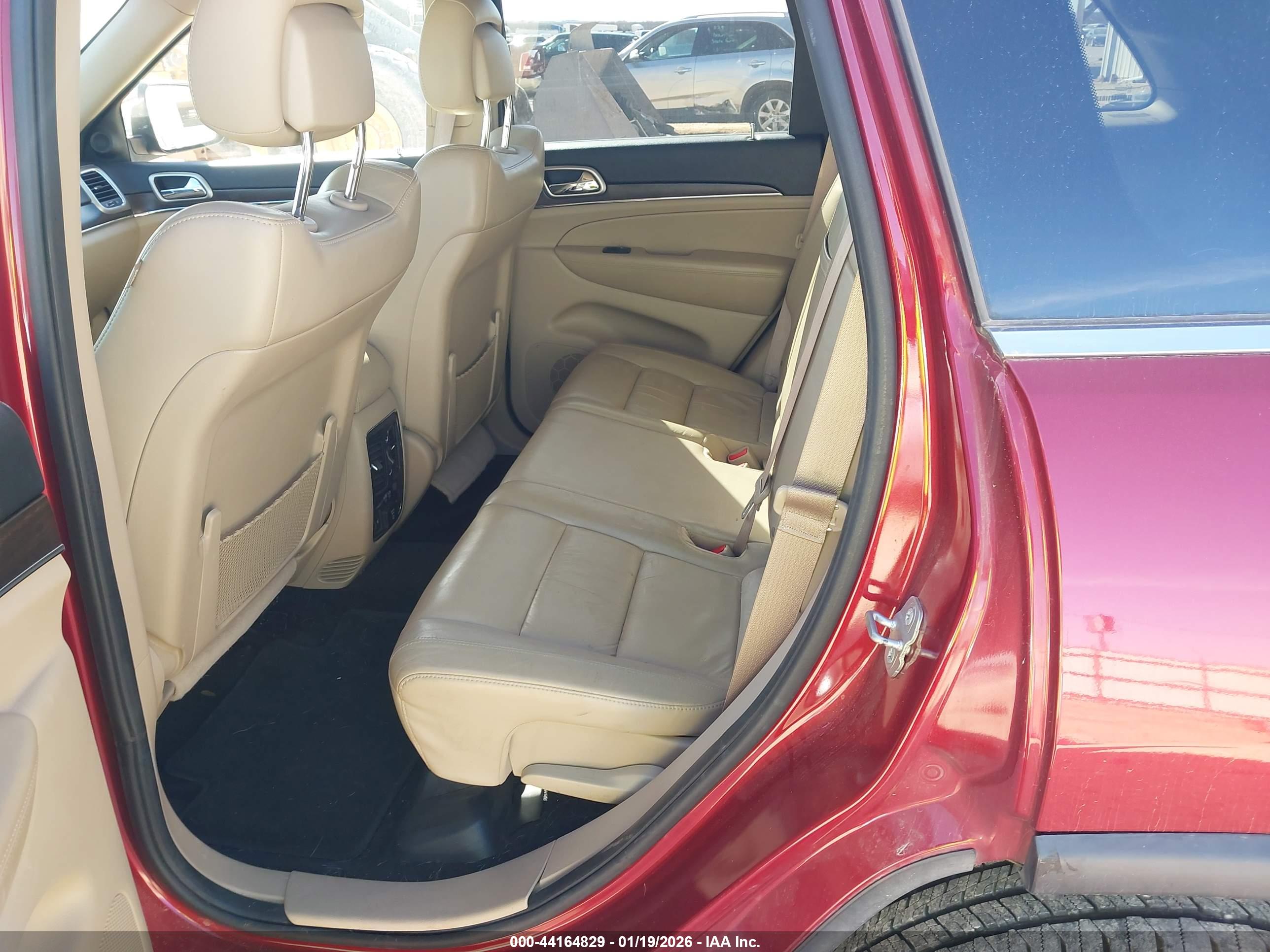JEEP GRAND image 8