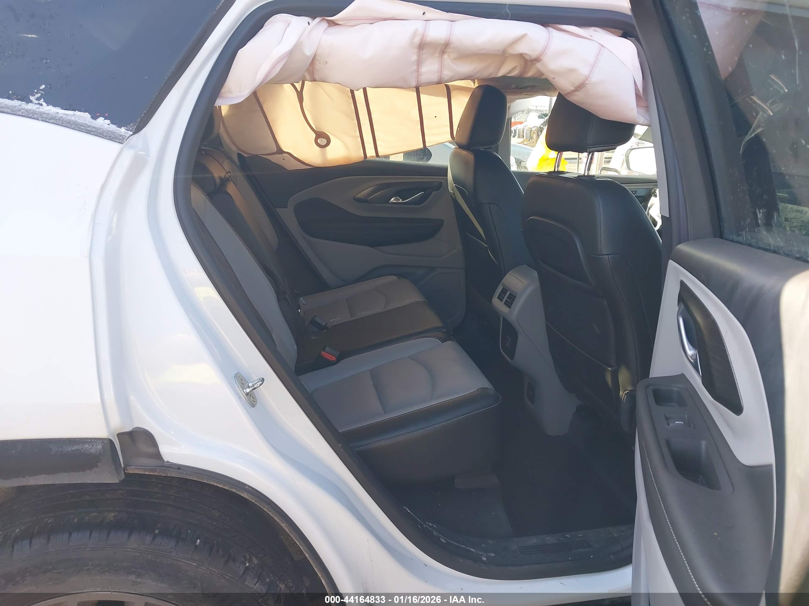 GMC TERRAIN image 8