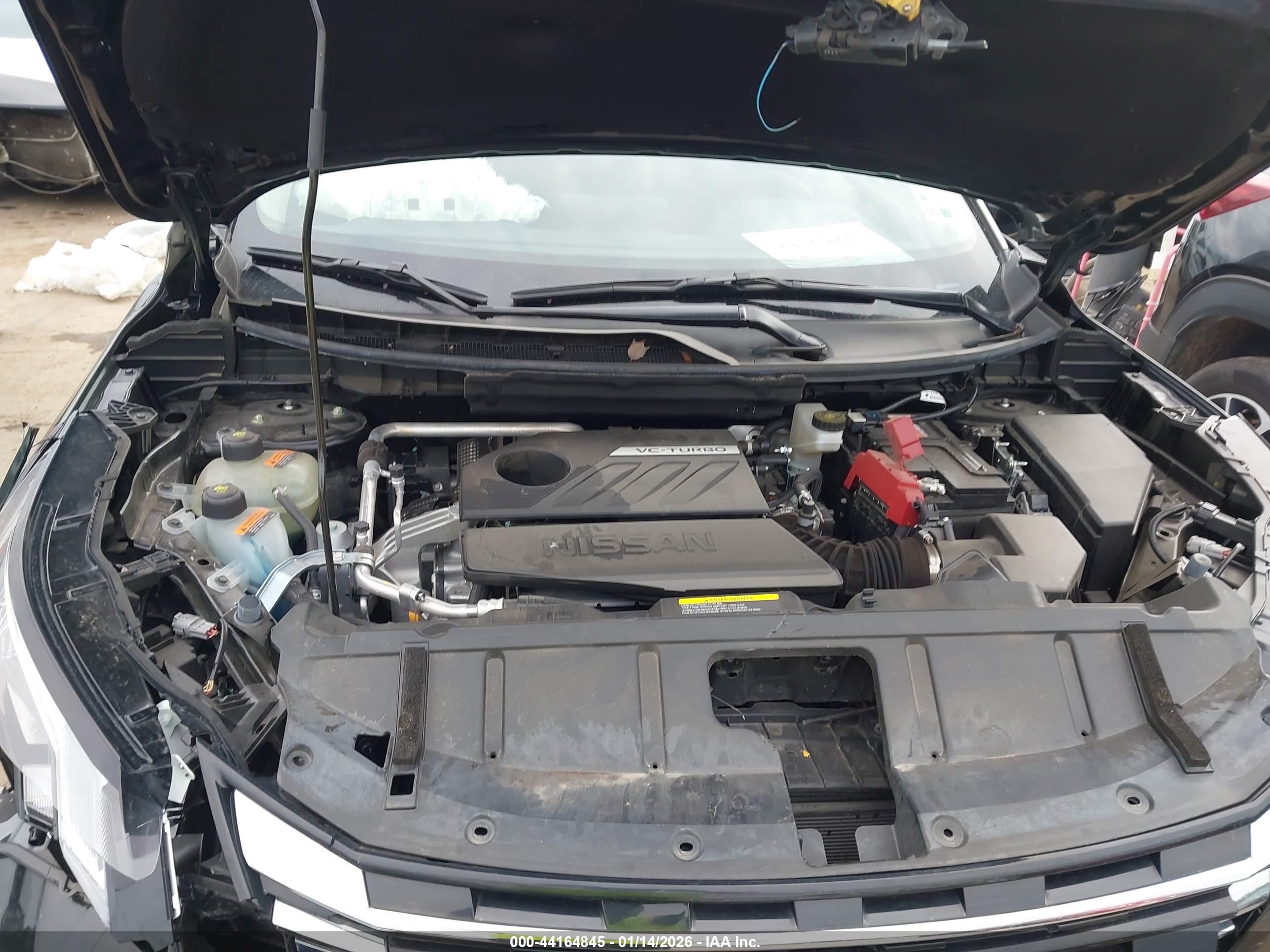 NISSAN ROGUE image 10