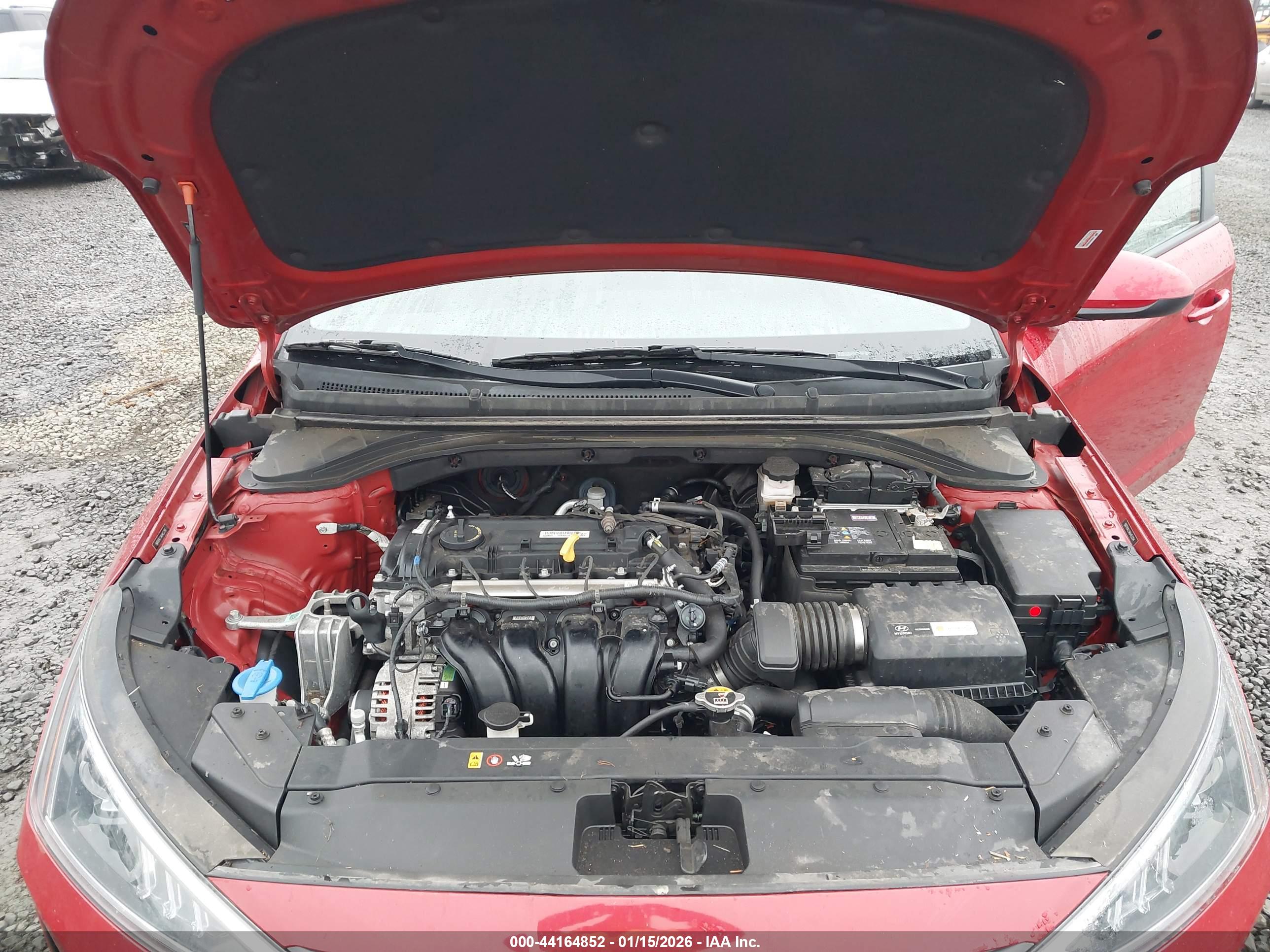HYUNDAI ELANTRA image 10