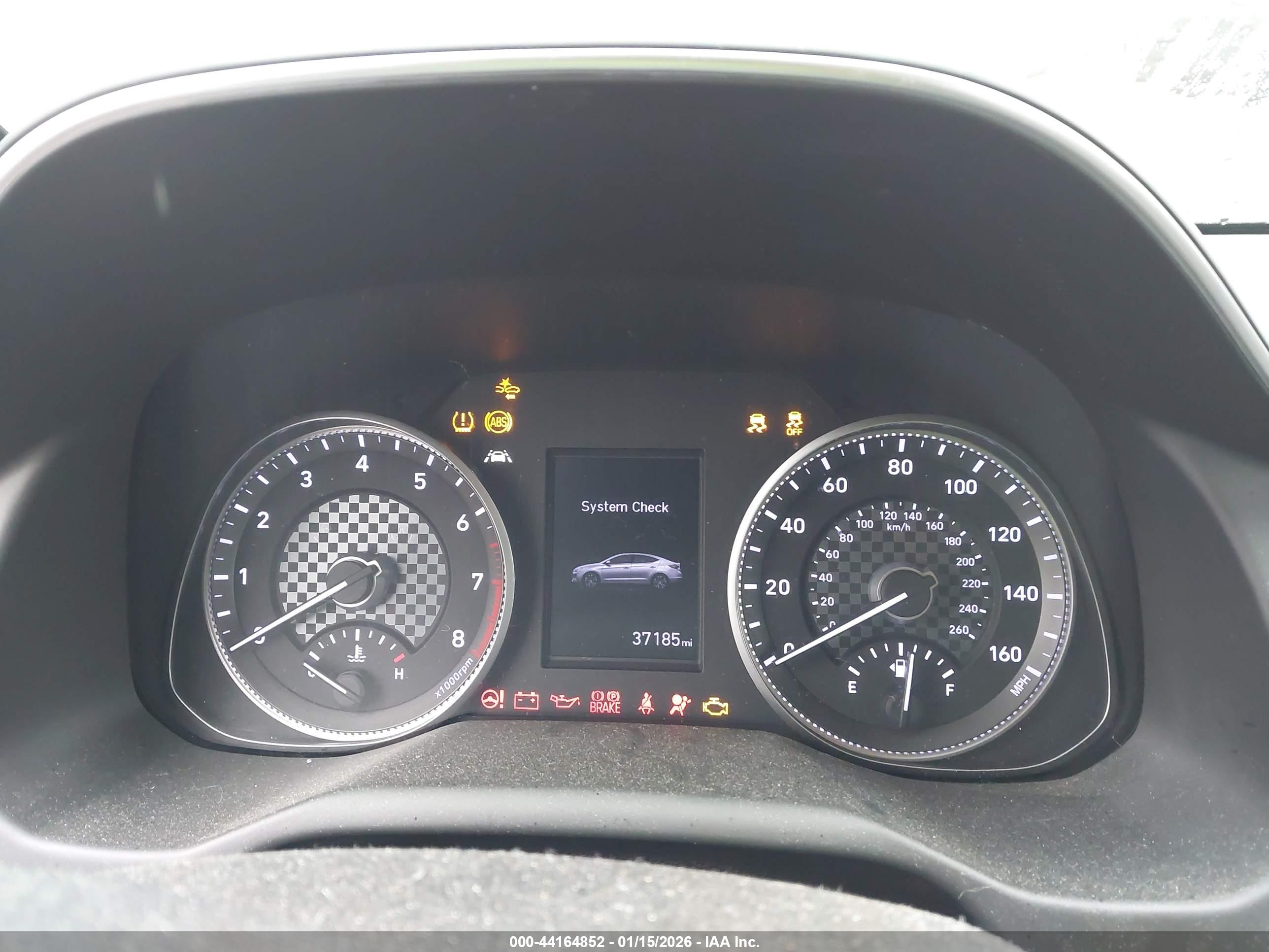 HYUNDAI ELANTRA image 7