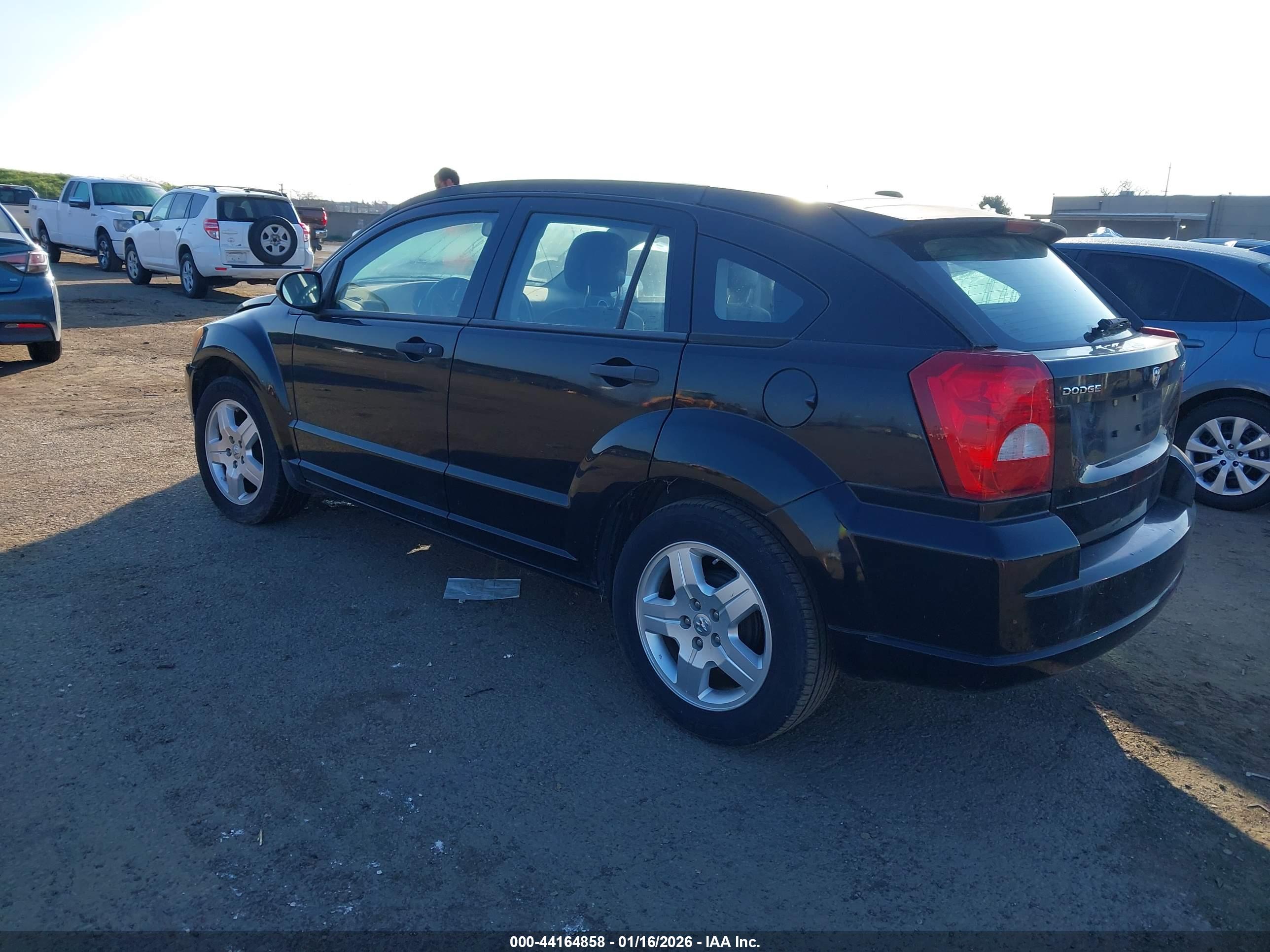 DODGE CALIBER image 3