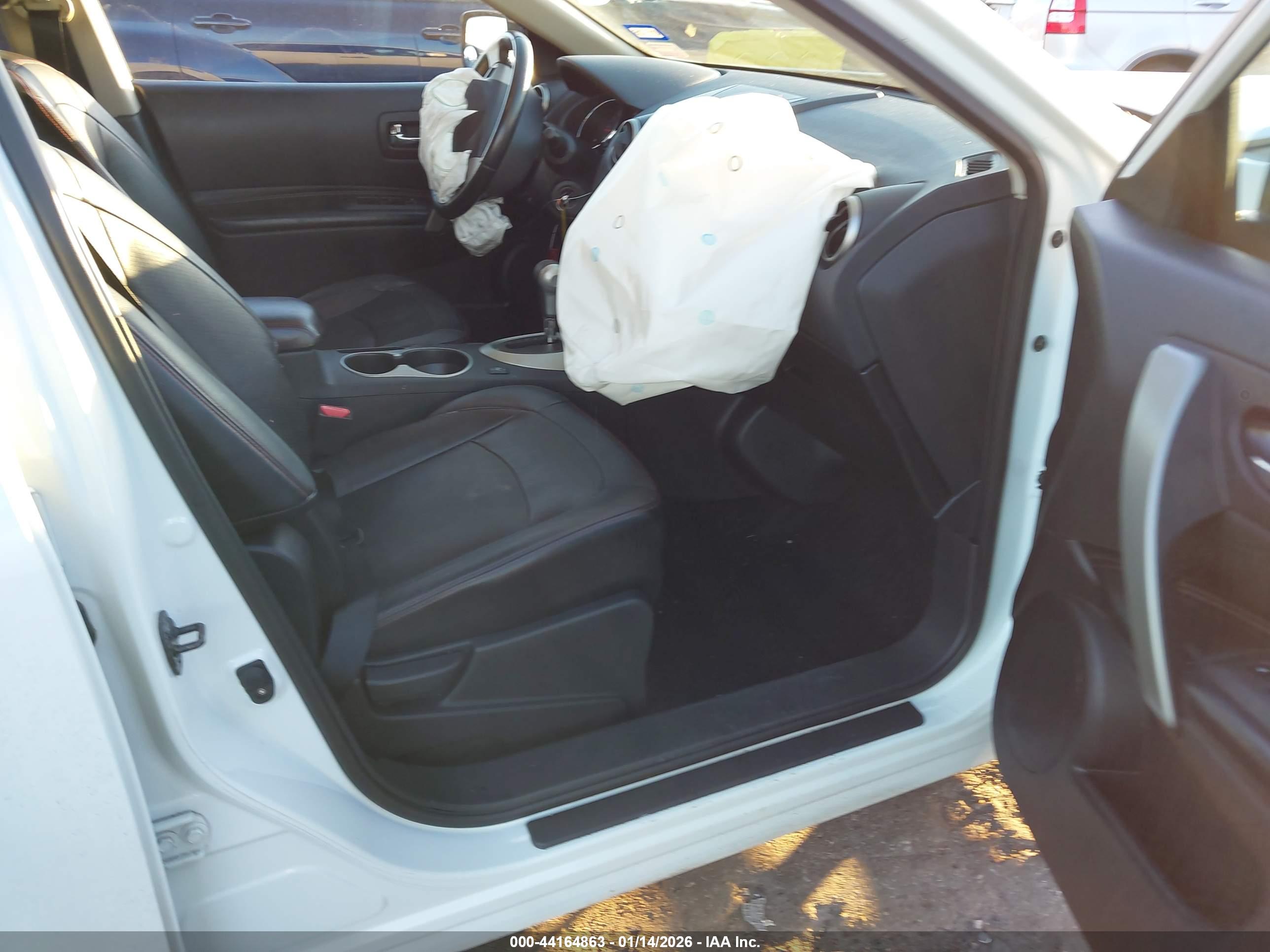 NISSAN ROGUE image 5