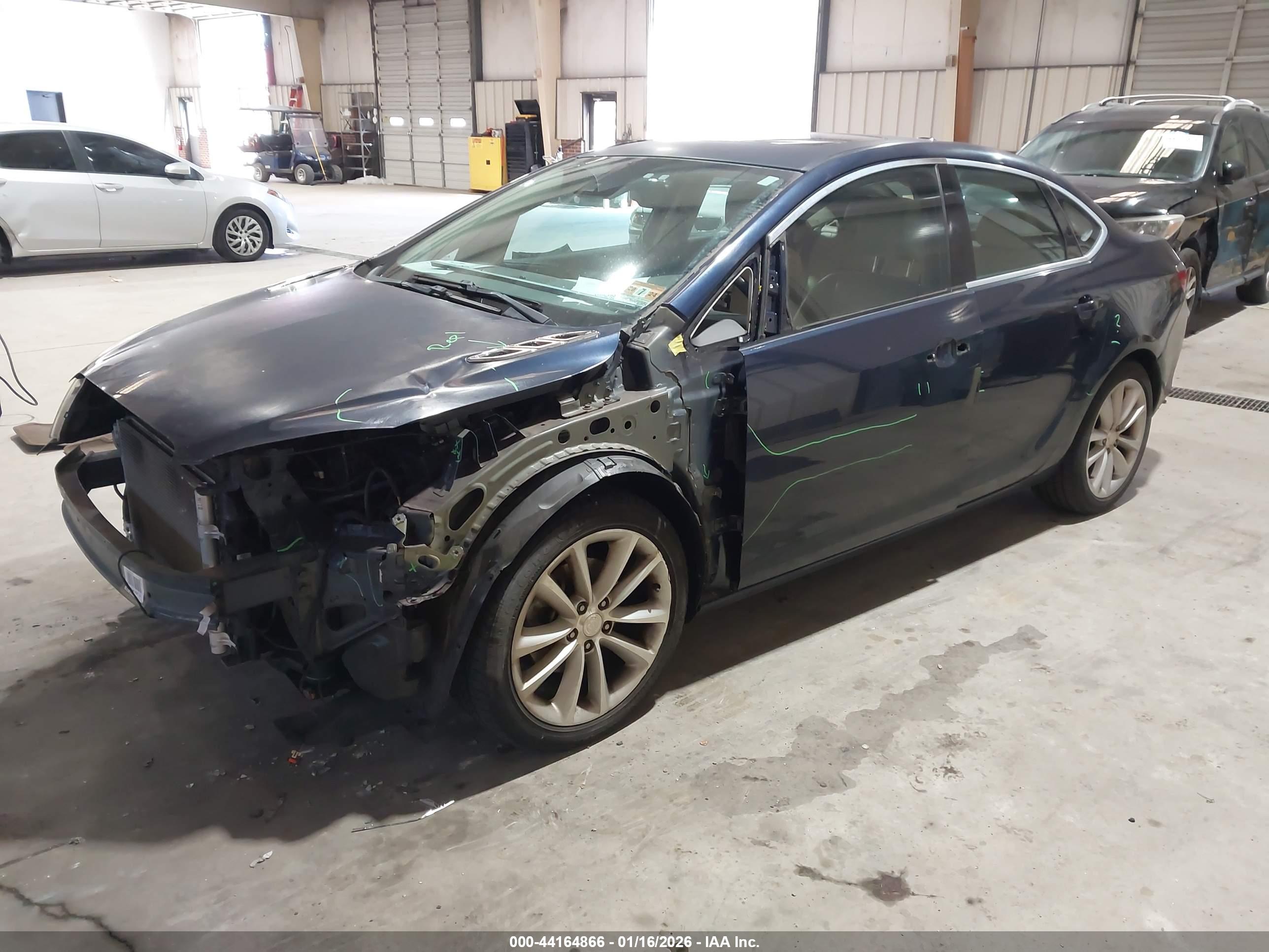 BUICK VERANO image 2
