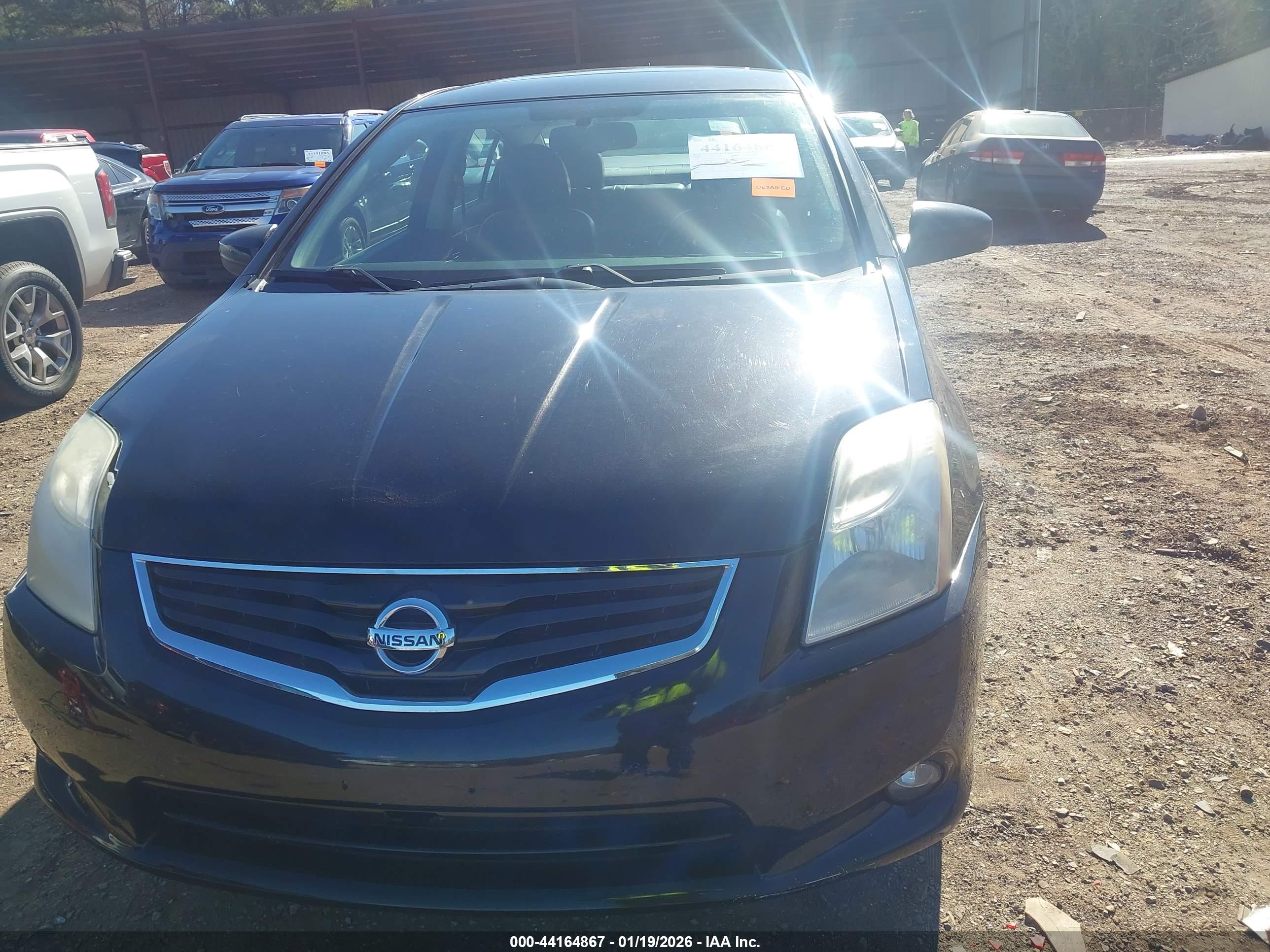 NISSAN SENTRA image 6