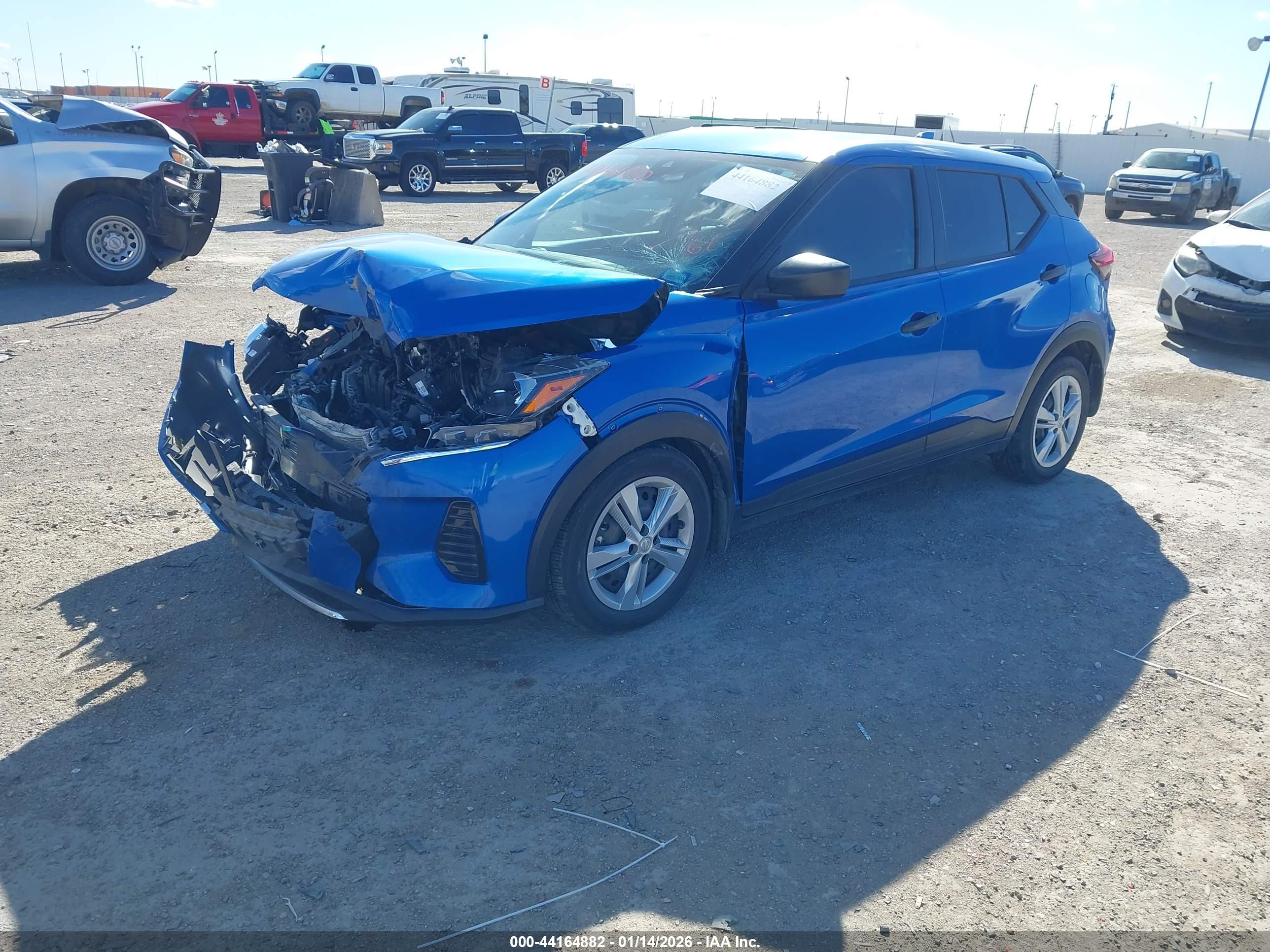 NISSAN KICKS image 2