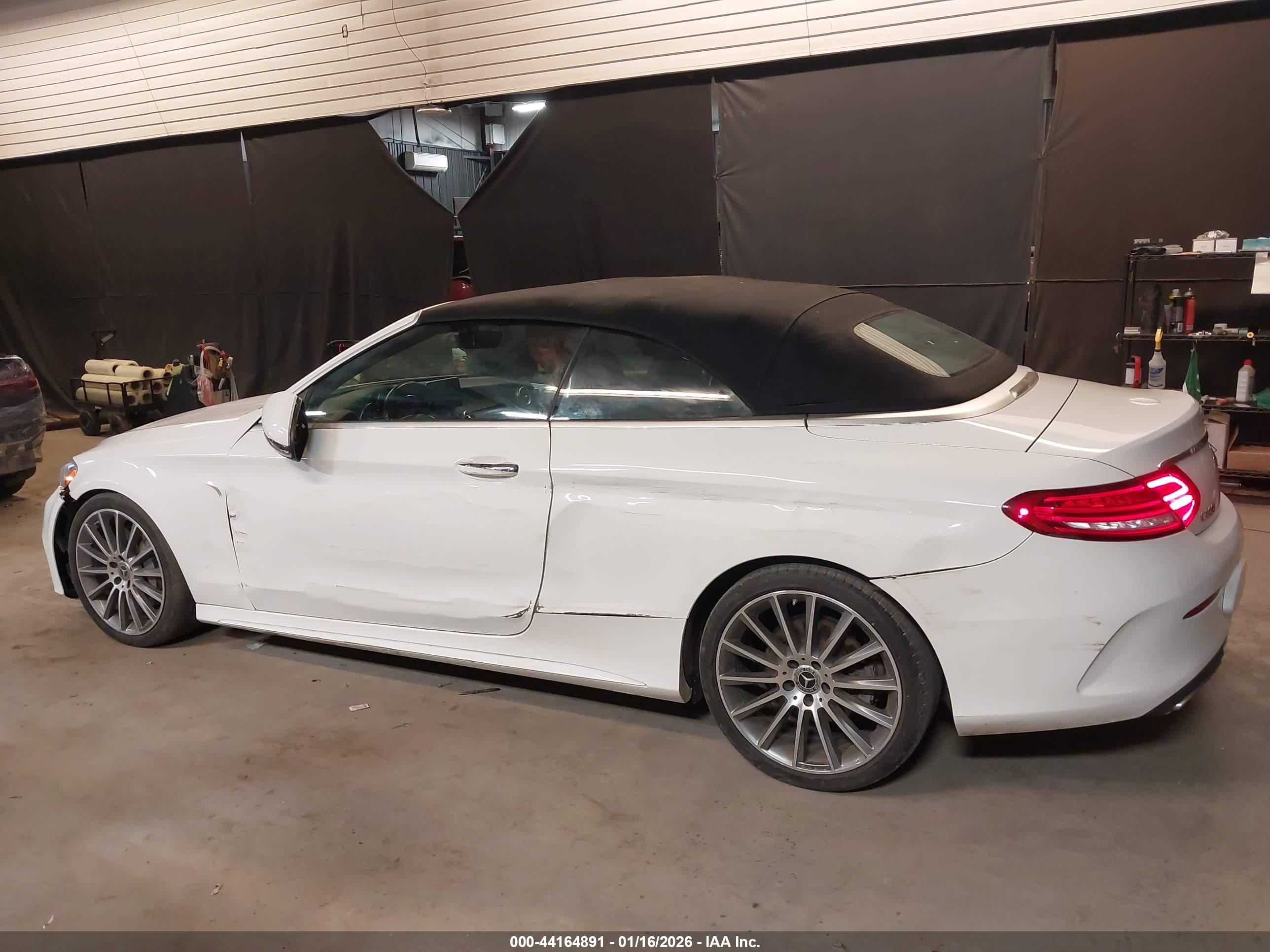 MERCEDES-BENZ C image 6