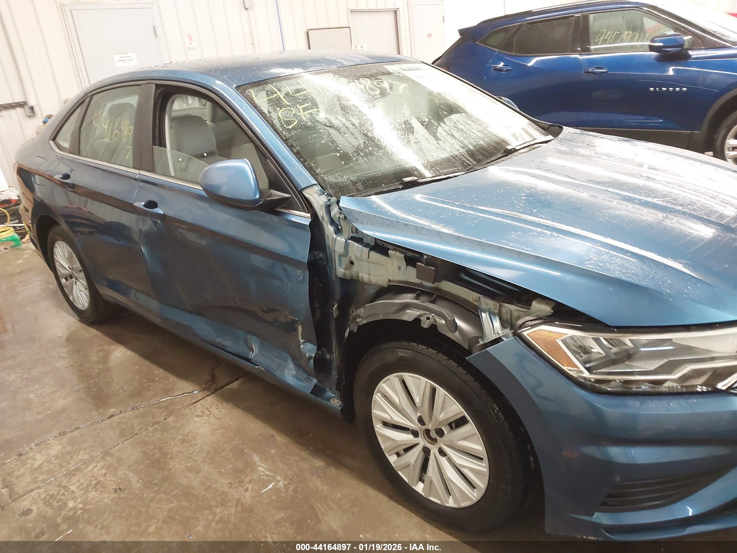 VOLKSWAGEN JETTA image 6