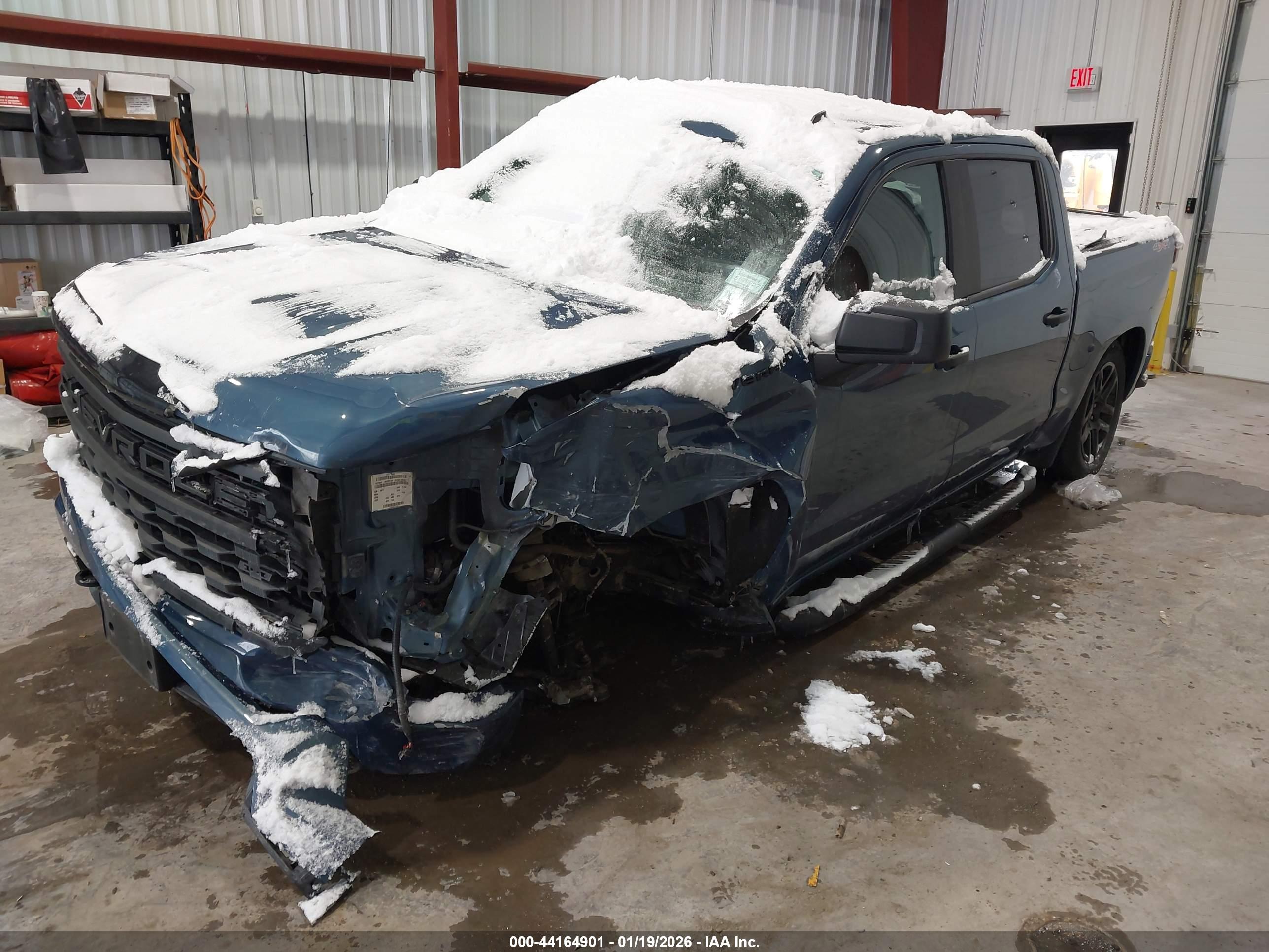 CHEVROLET SILVERADO image 2