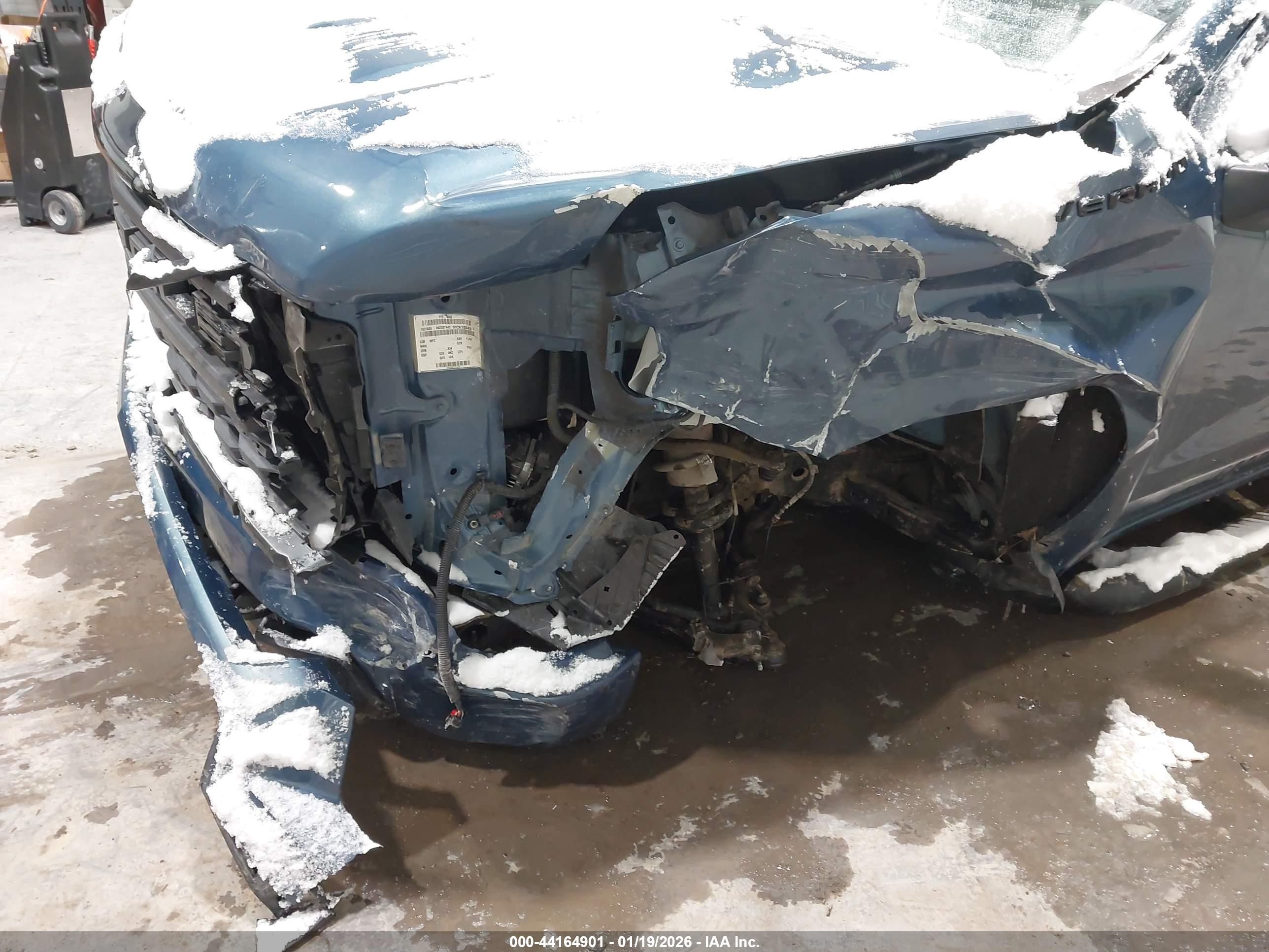 CHEVROLET SILVERADO image 6