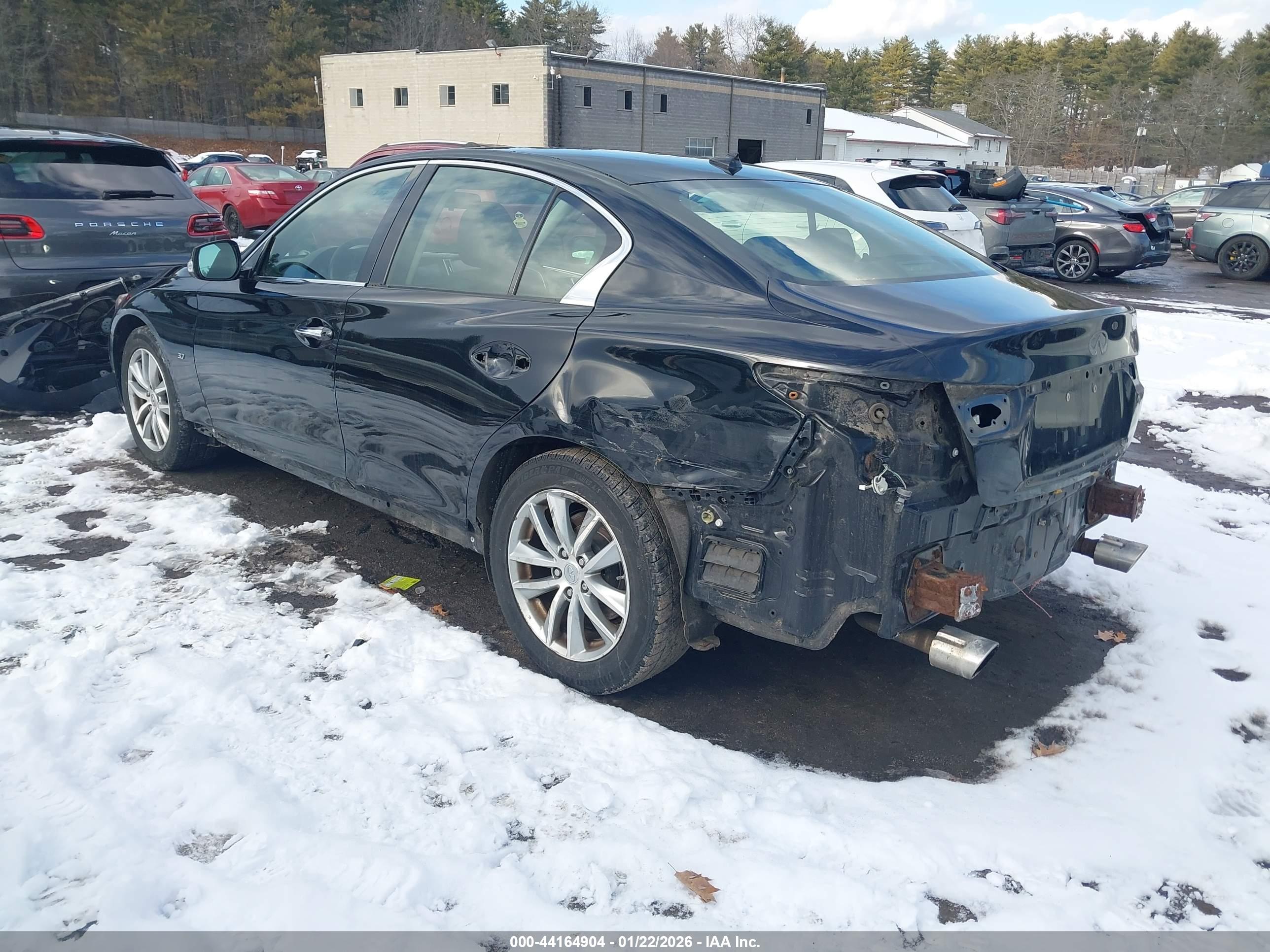INFINITI Q50 image 3