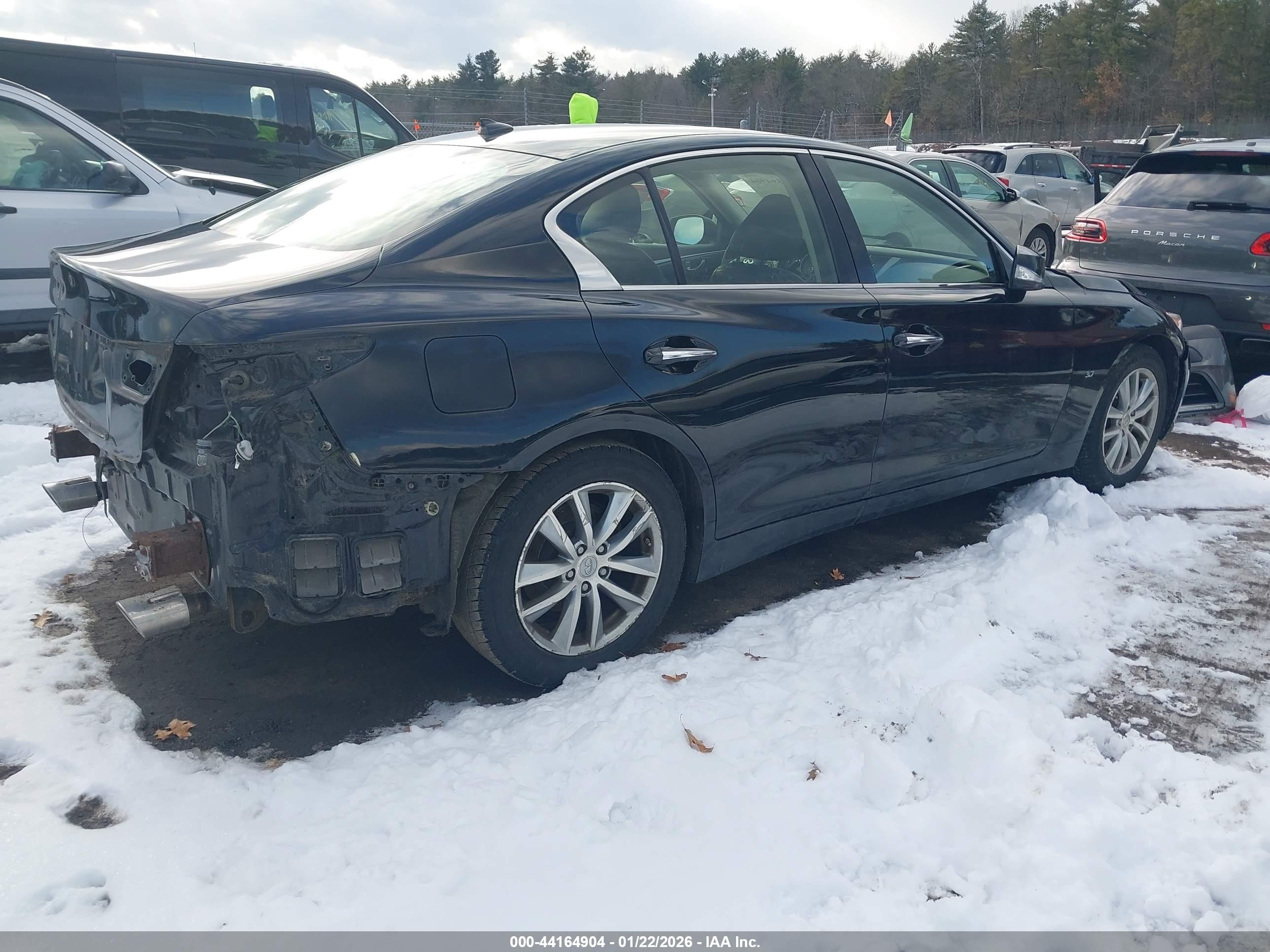 INFINITI Q50 image 4