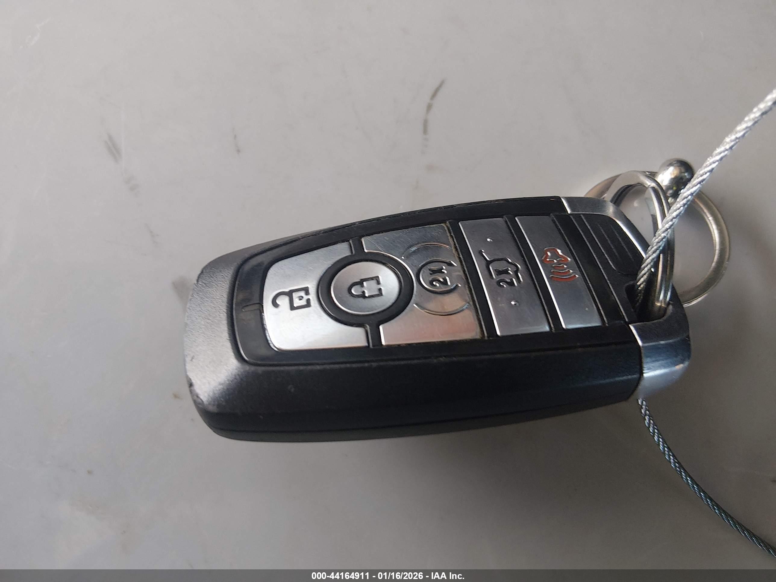 FORD EXPEDITION image 11