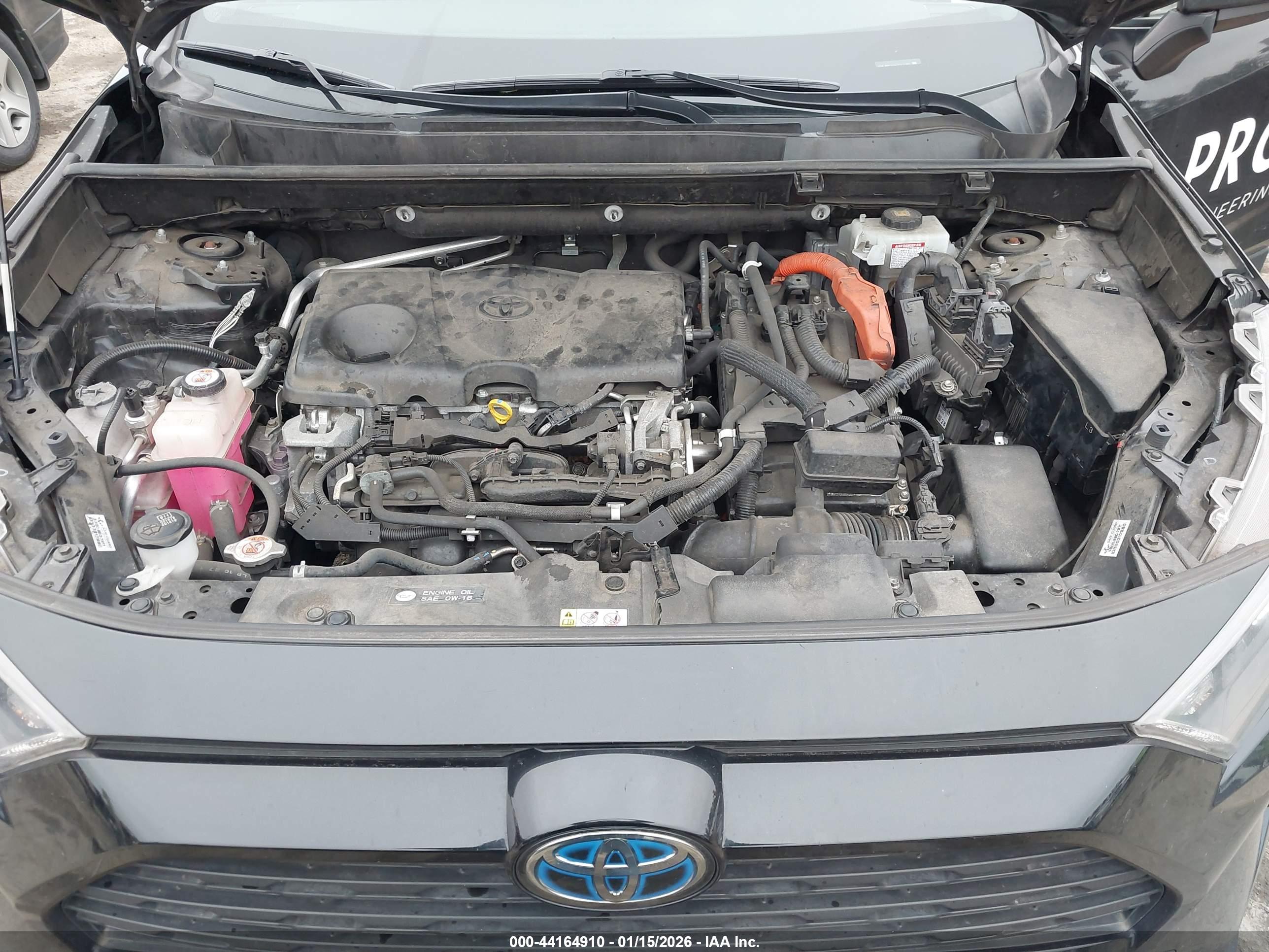 TOYOTA RAV4 image 10