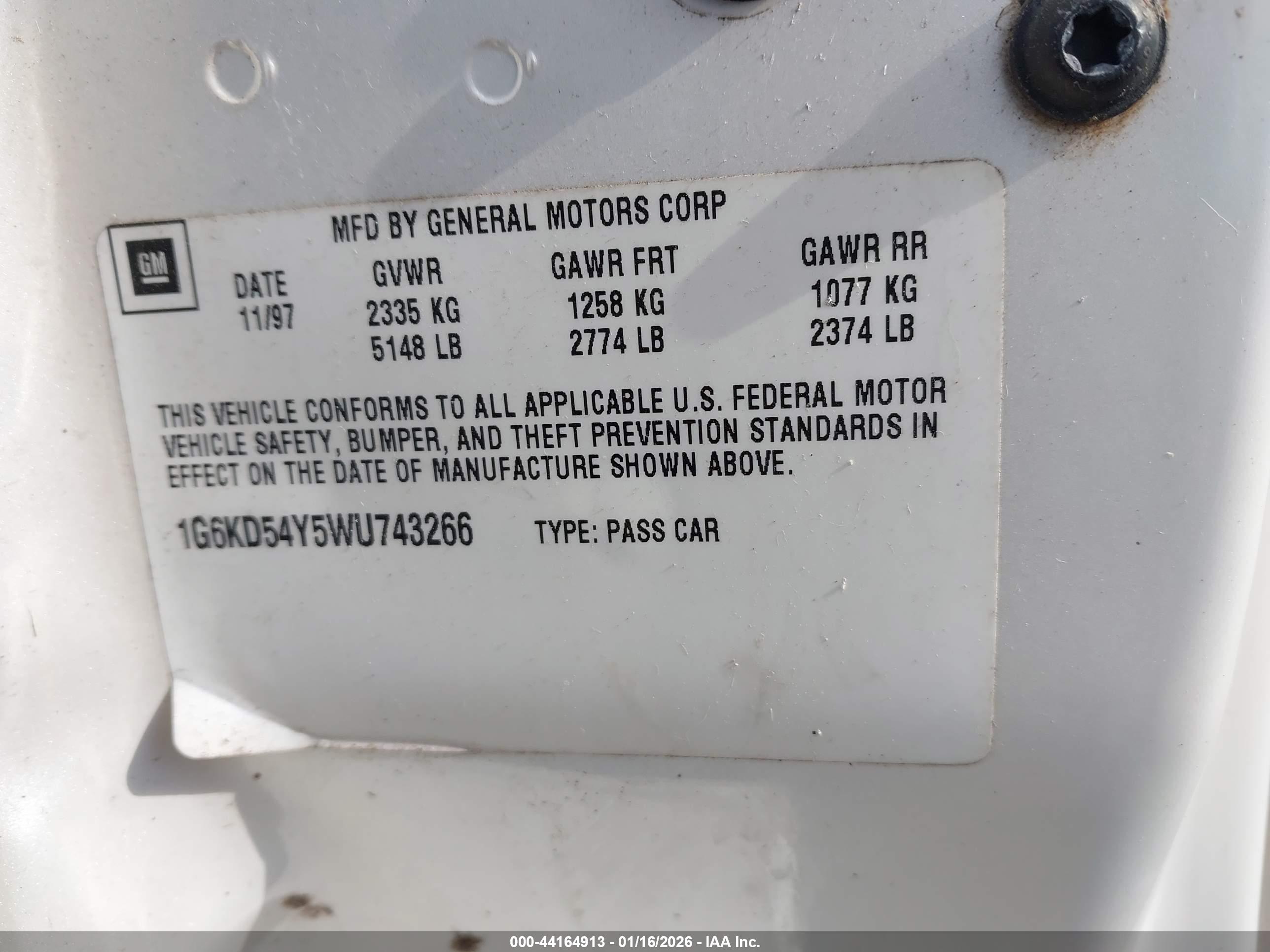 CADILLAC DEVILLE image 9