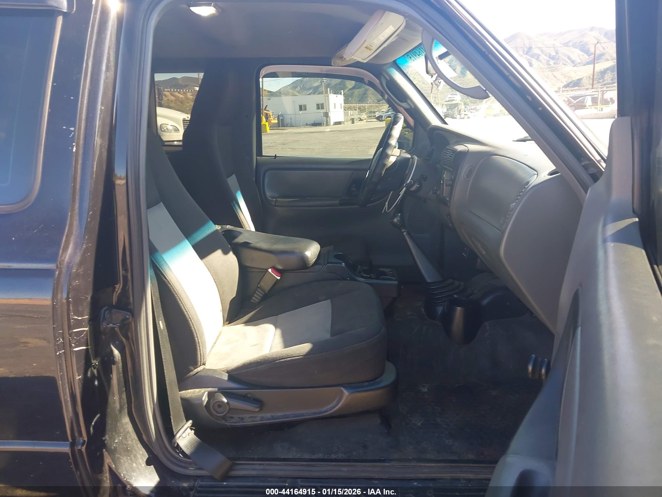 FORD RANGER image 5