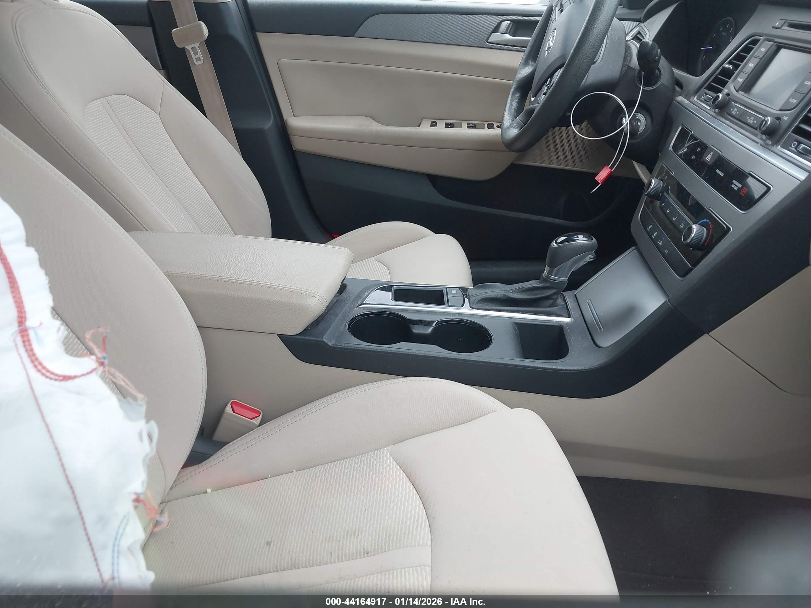 HYUNDAI SONATA image 5