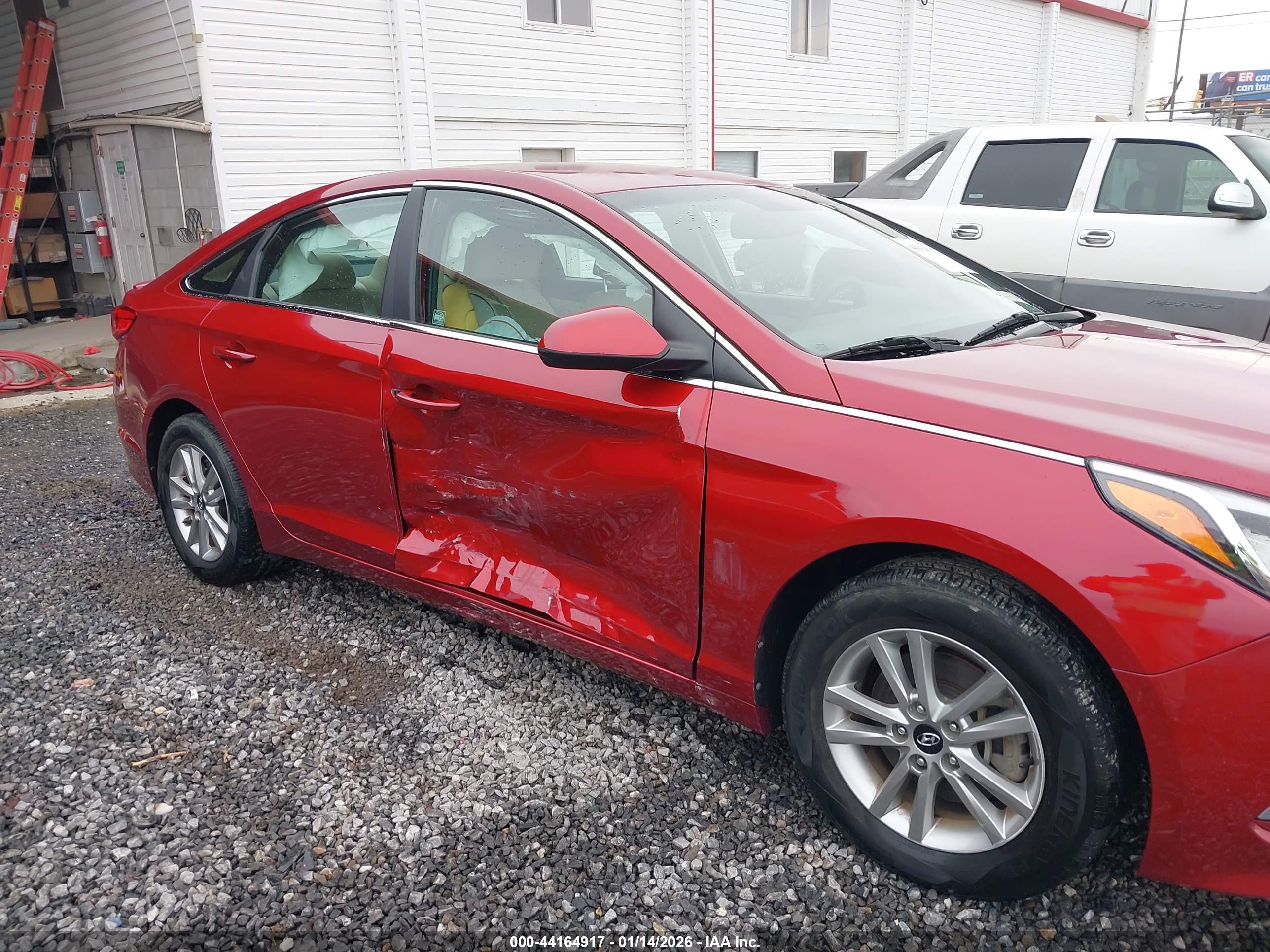HYUNDAI SONATA image 6