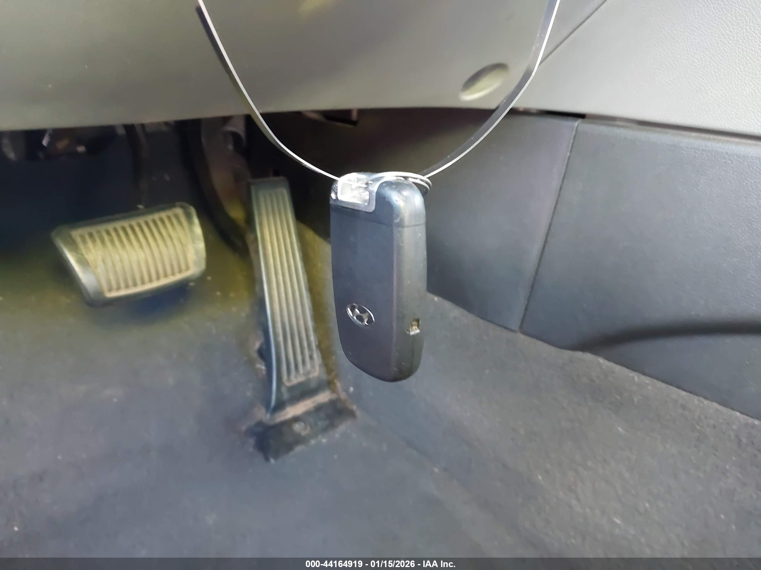 HYUNDAI SONATA image 11