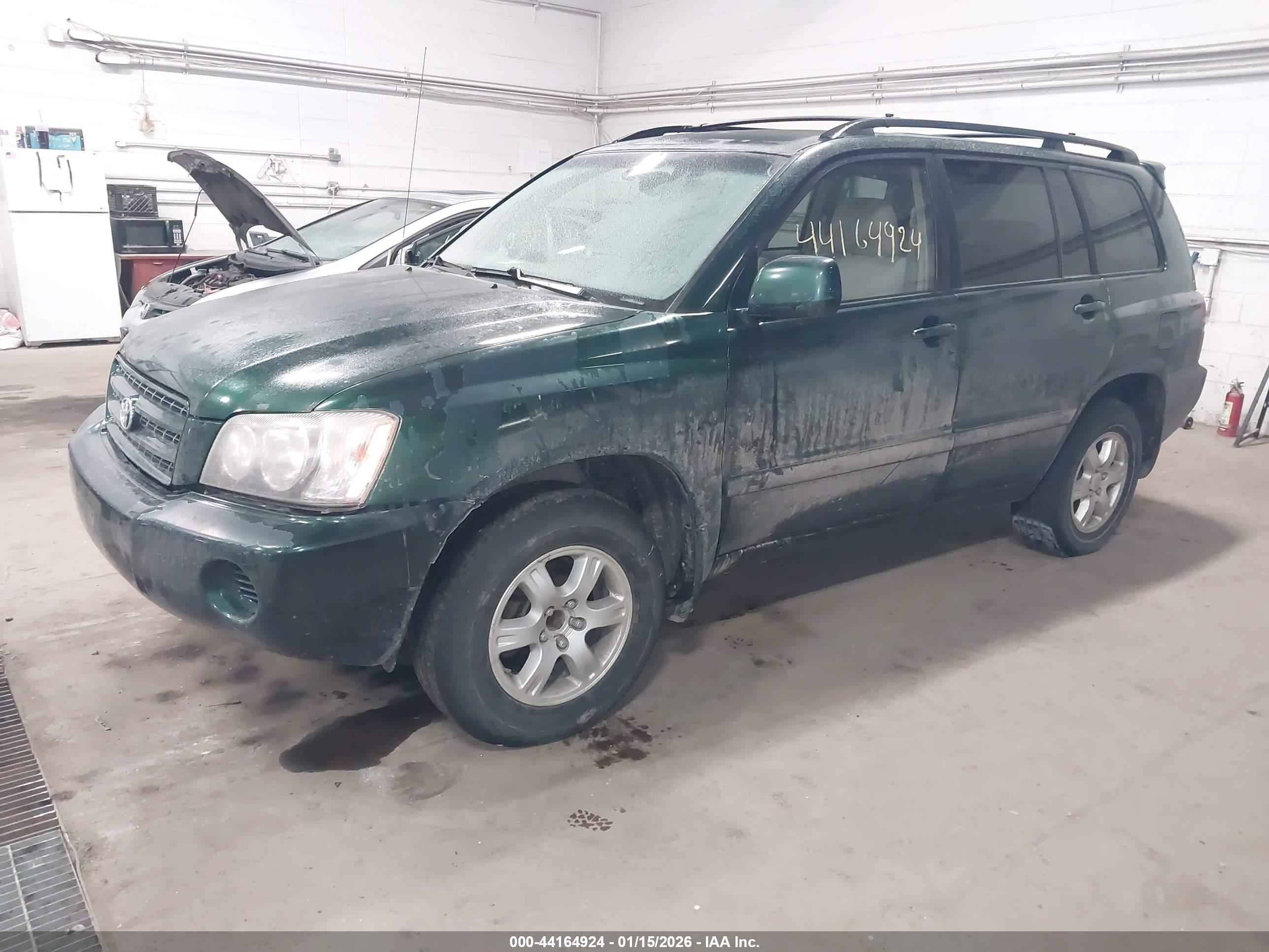 TOYOTA HIGHLANDER image 2