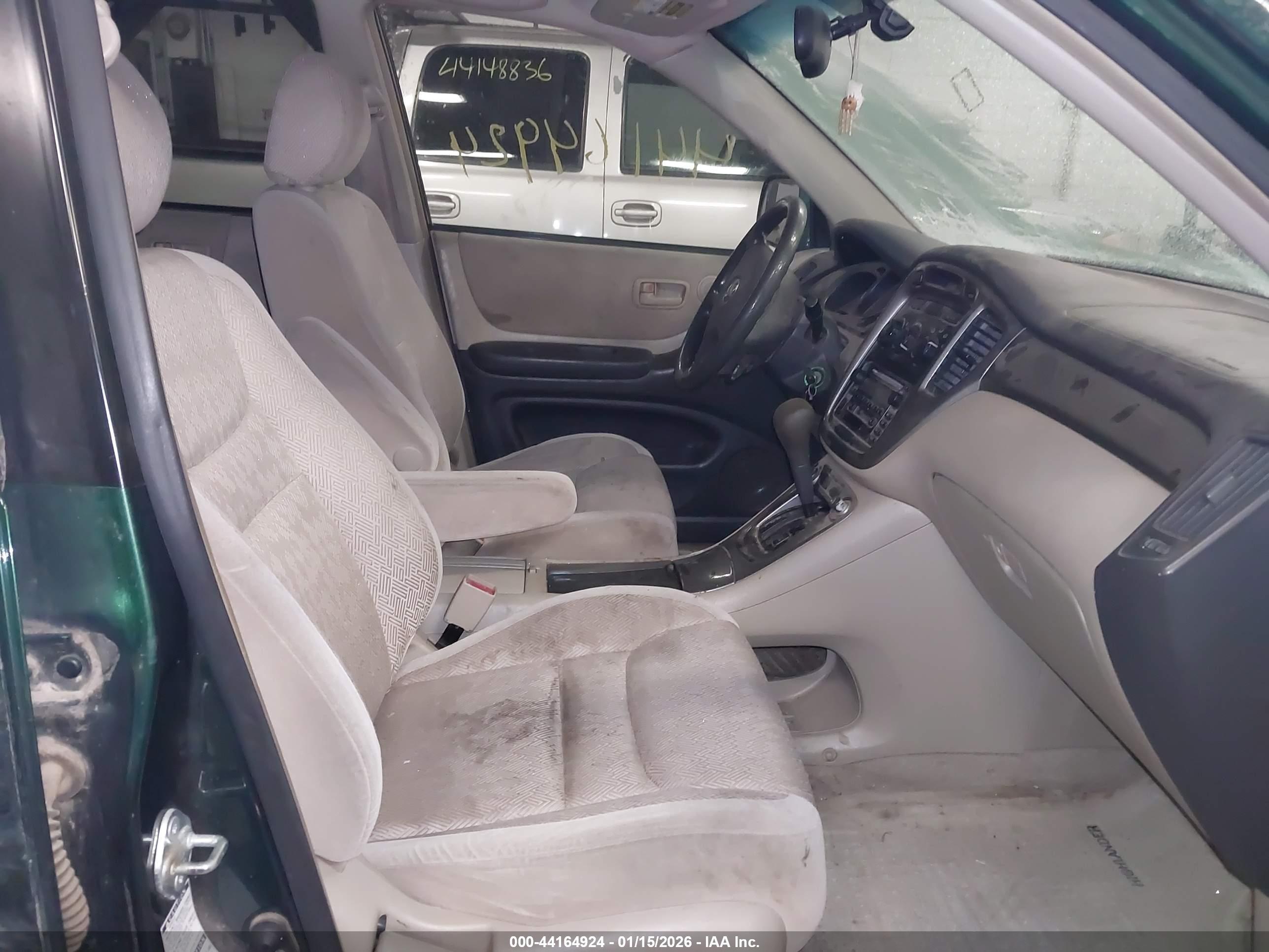 TOYOTA HIGHLANDER image 5