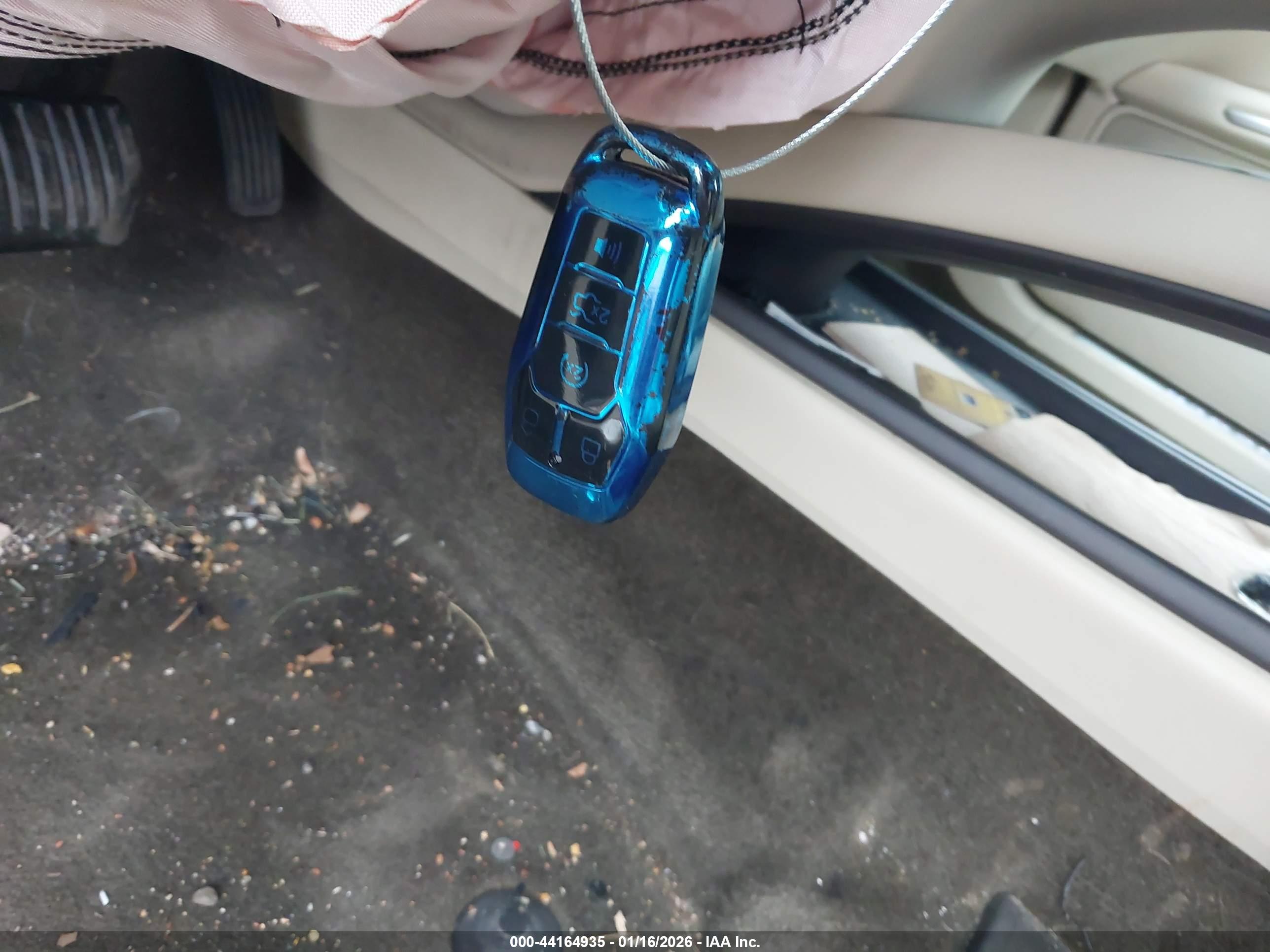 LINCOLN MKZ image 11