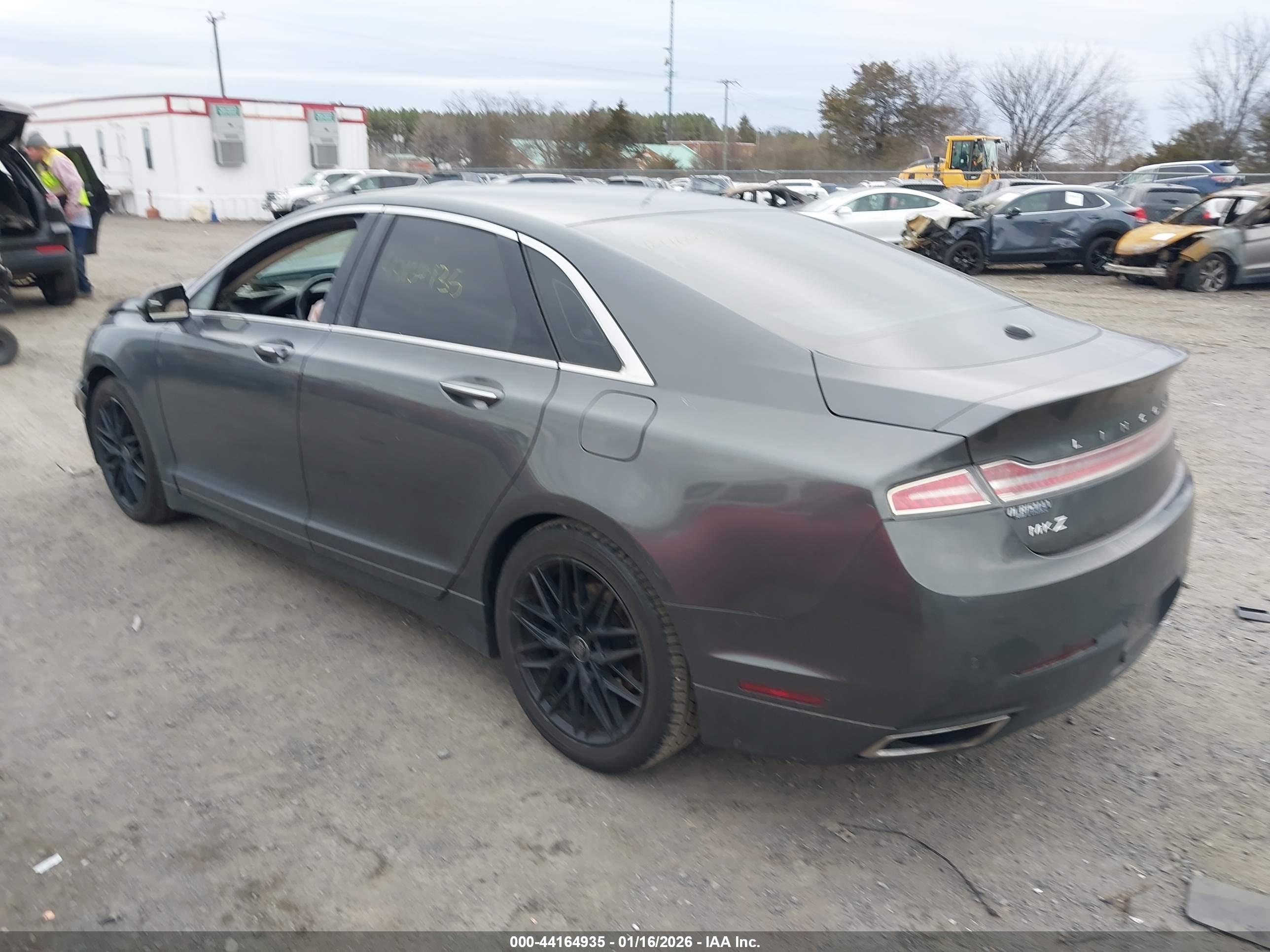 LINCOLN MKZ image 3