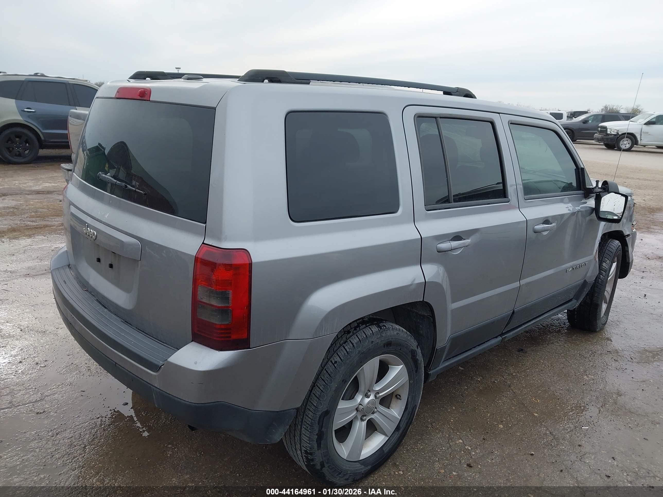 JEEP PATRIOT image 4