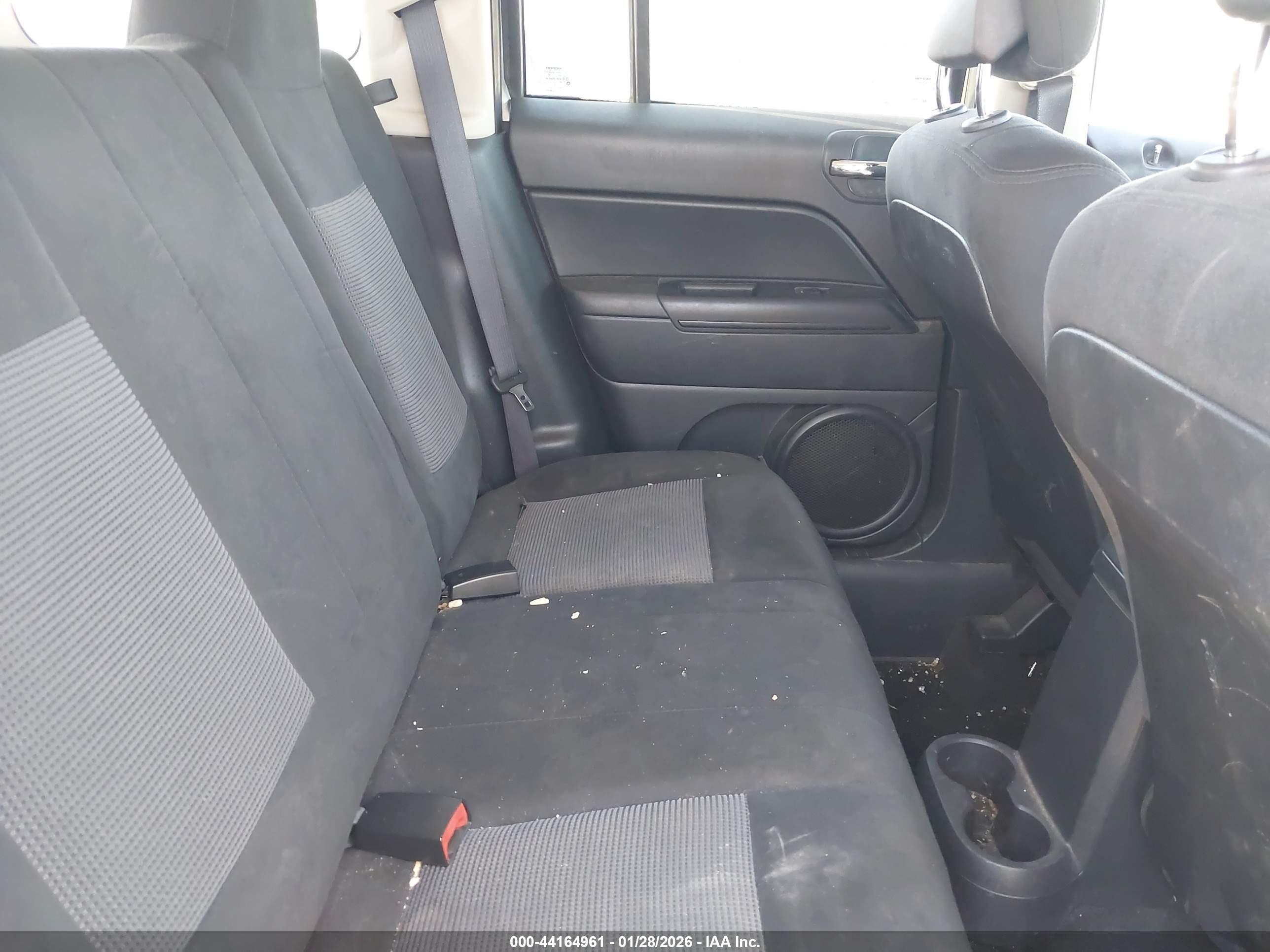 JEEP PATRIOT image 8