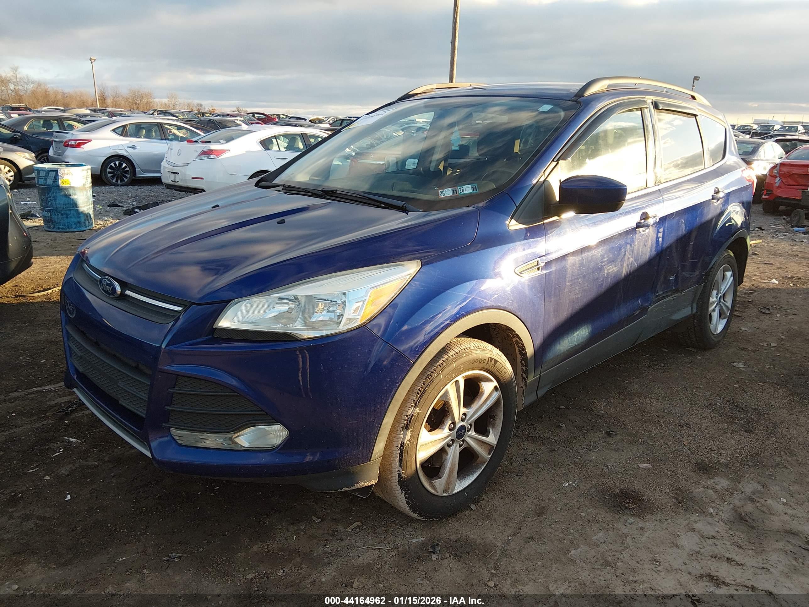 FORD ESCAPE image 2