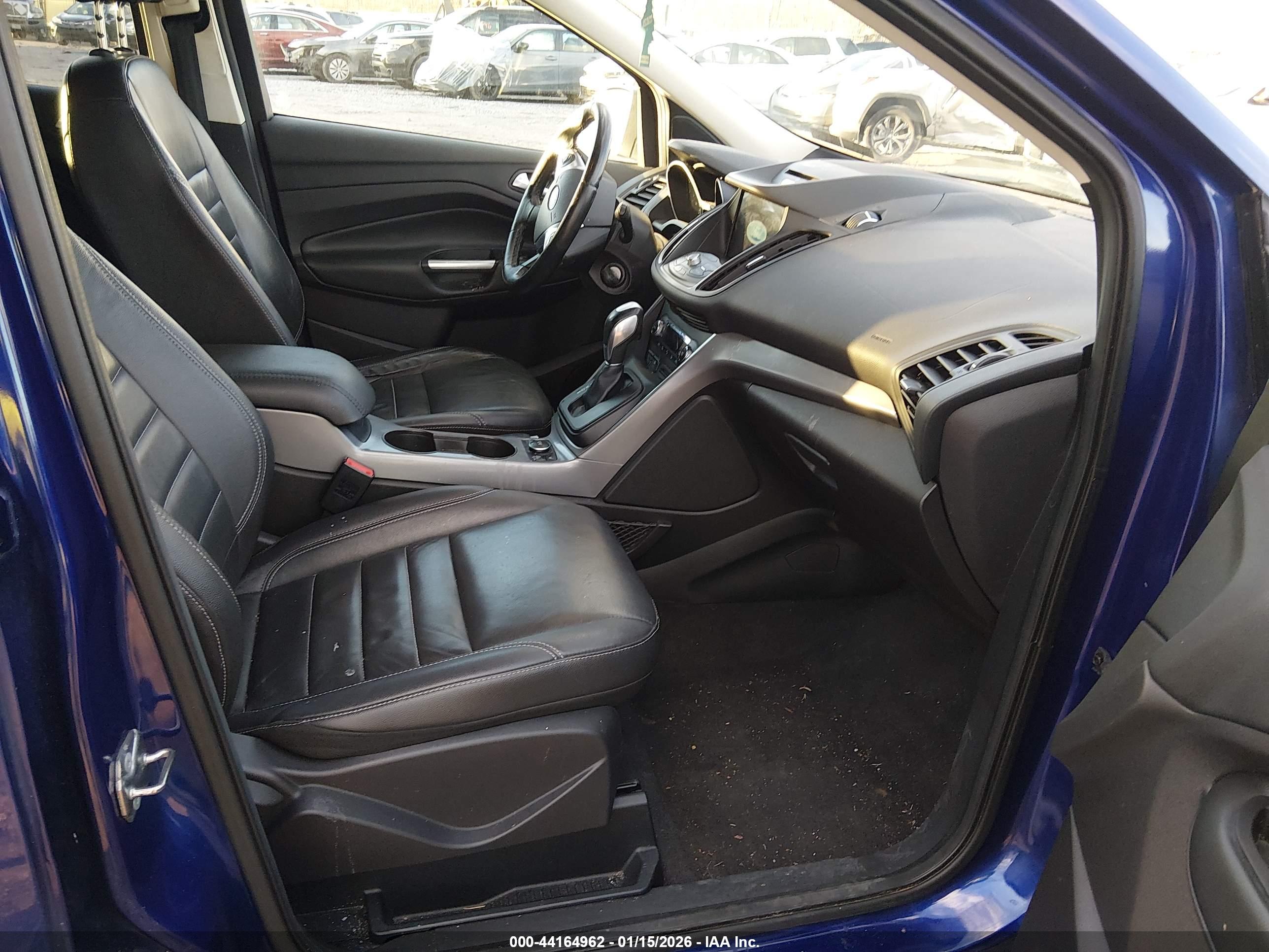 FORD ESCAPE image 5