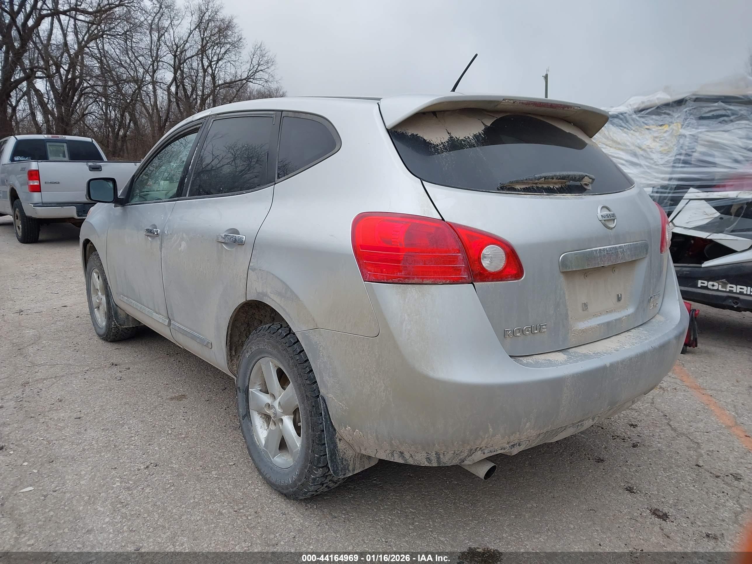 NISSAN ROGUE image 3