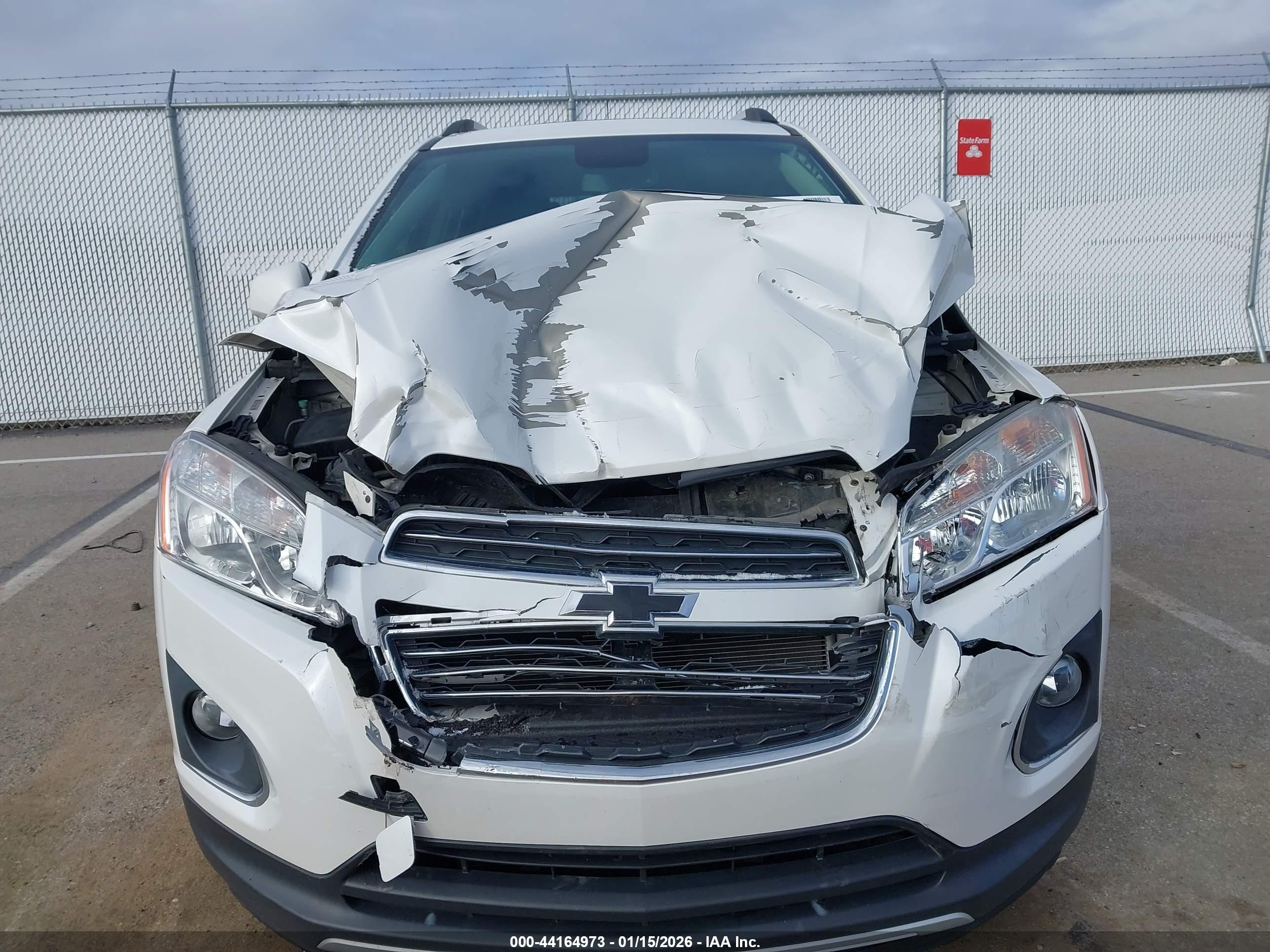 CHEVROLET TRAX image 6