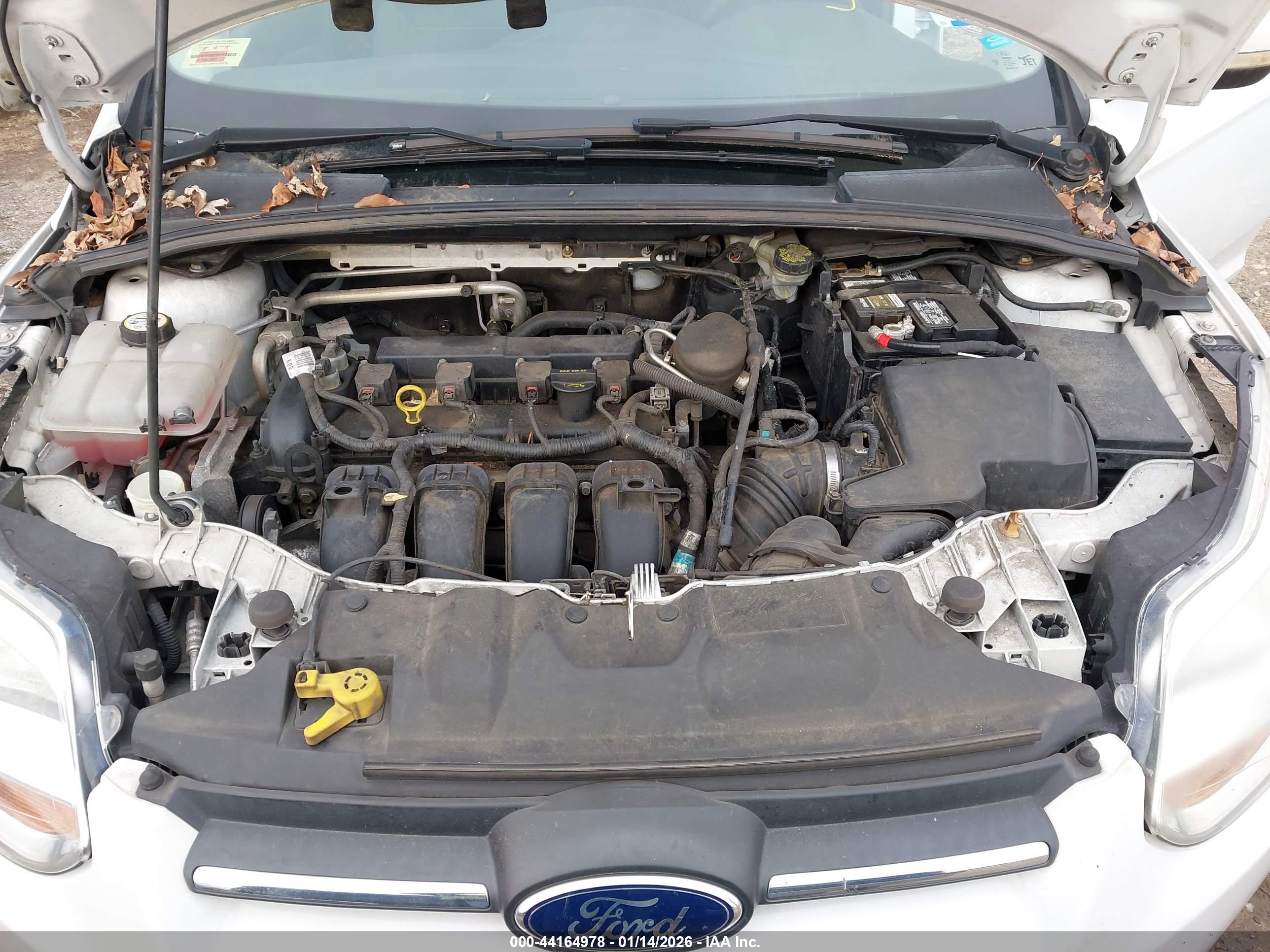 FORD FOCUS image 10