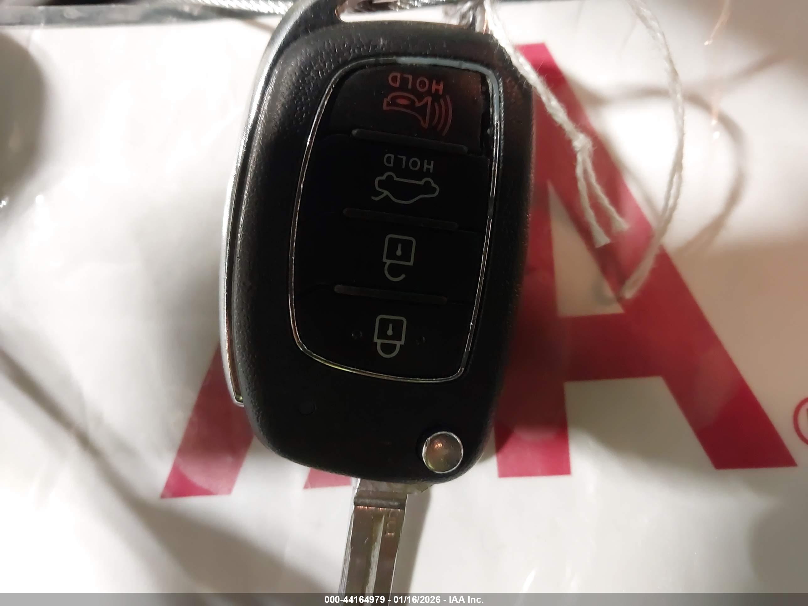 HYUNDAI SONATA image 11