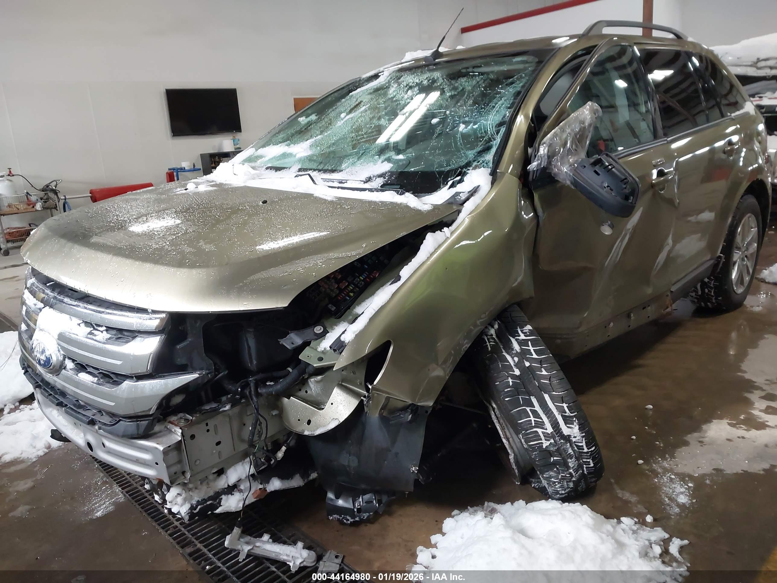 FORD EDGE image 2